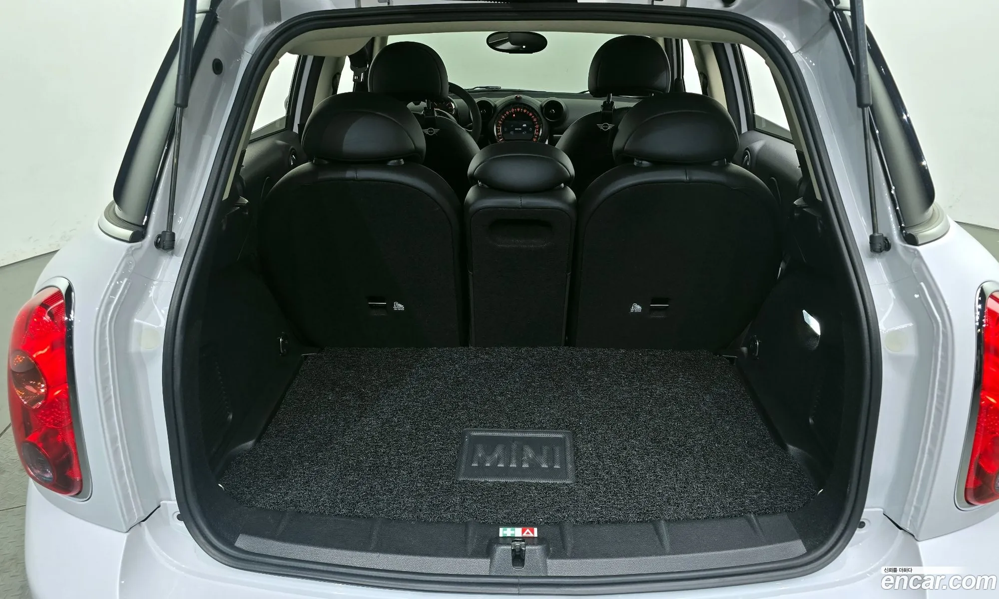 Mini Cooper D Countryman 2016 — 10