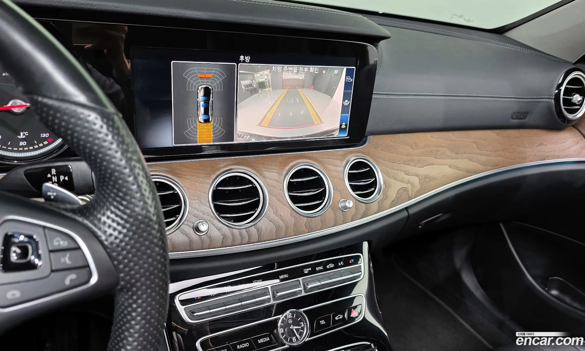 Mercedes-Benz E-Class W213 2017 WDDZF0FB7JA363475 — 11
