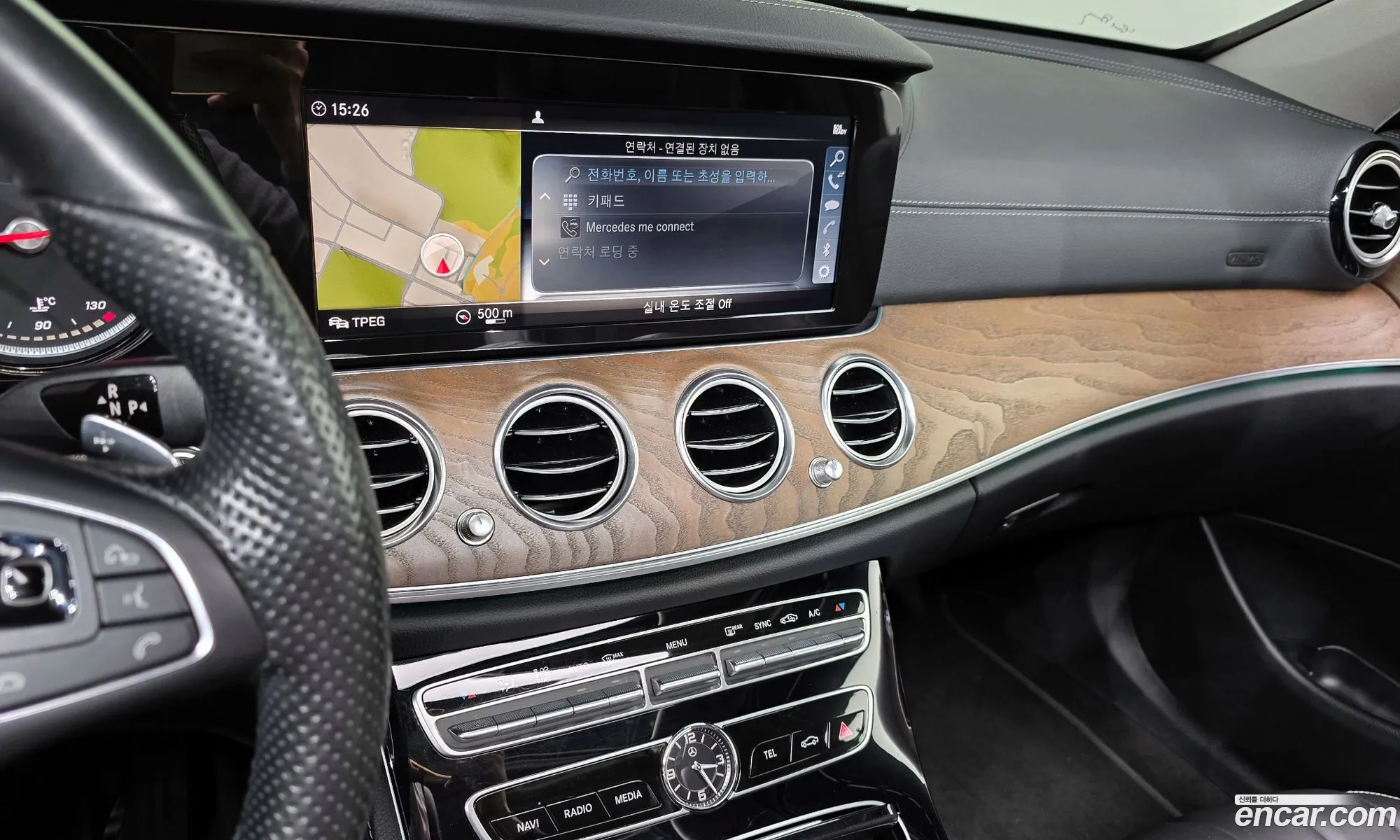 Mercedes-Benz E-Class W213 2017 WDDZF0FB7JA363475 — 29