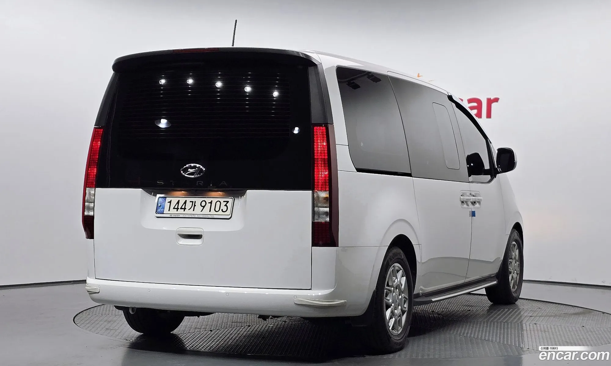 Hyundai Staria 2022 KMHYA811BPU097355 — 17
