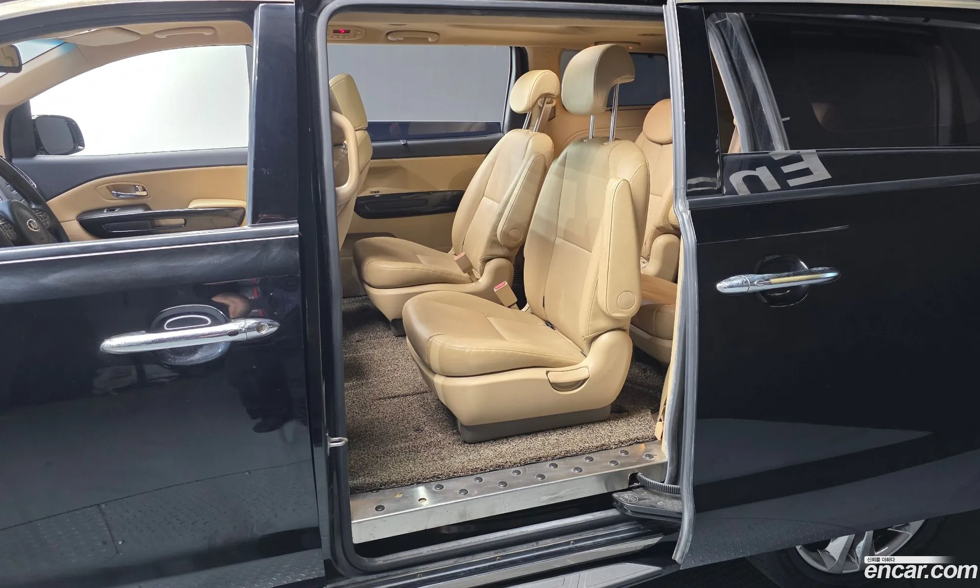 Kia Carnival 2015 KNAMC81ABGS166637 — 20