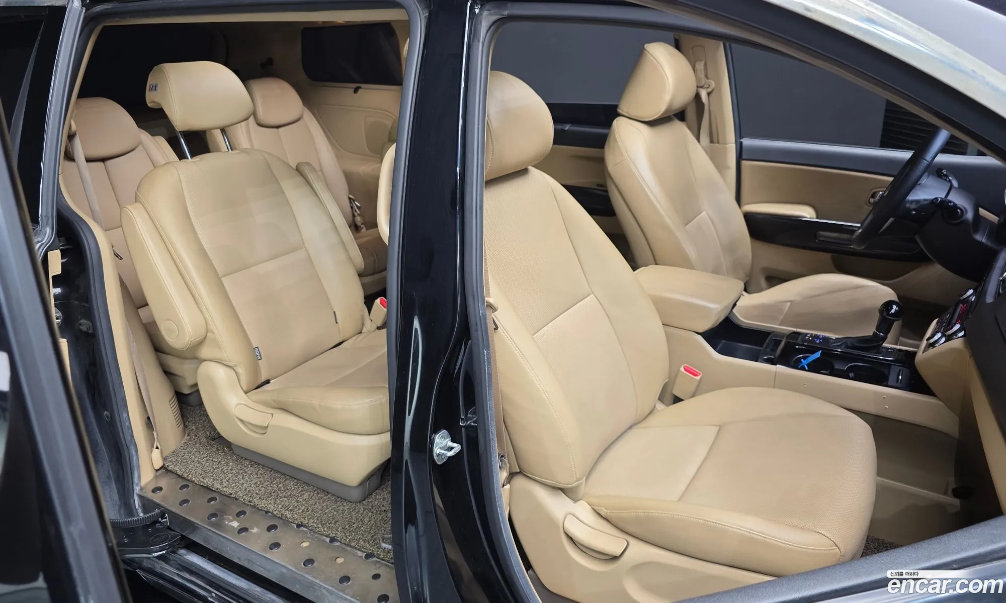 Kia Carnival 2015 KNAMC81ABGS166637 — 5