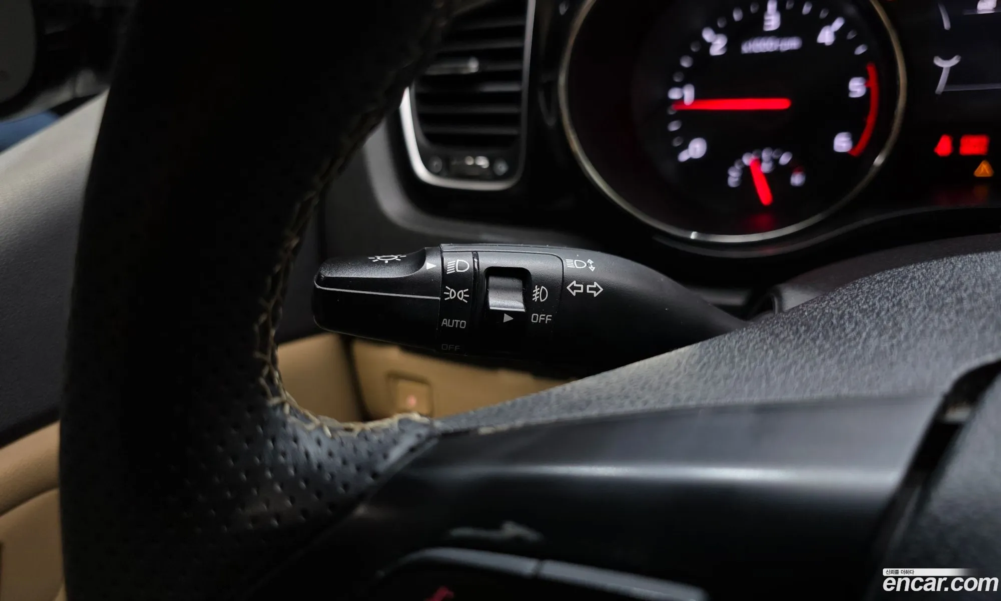 Kia Carnival 2015 KNAMC81ABGS166637 — 10
