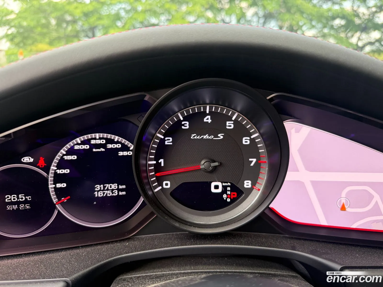 Porsche Panamera 2021 — 12