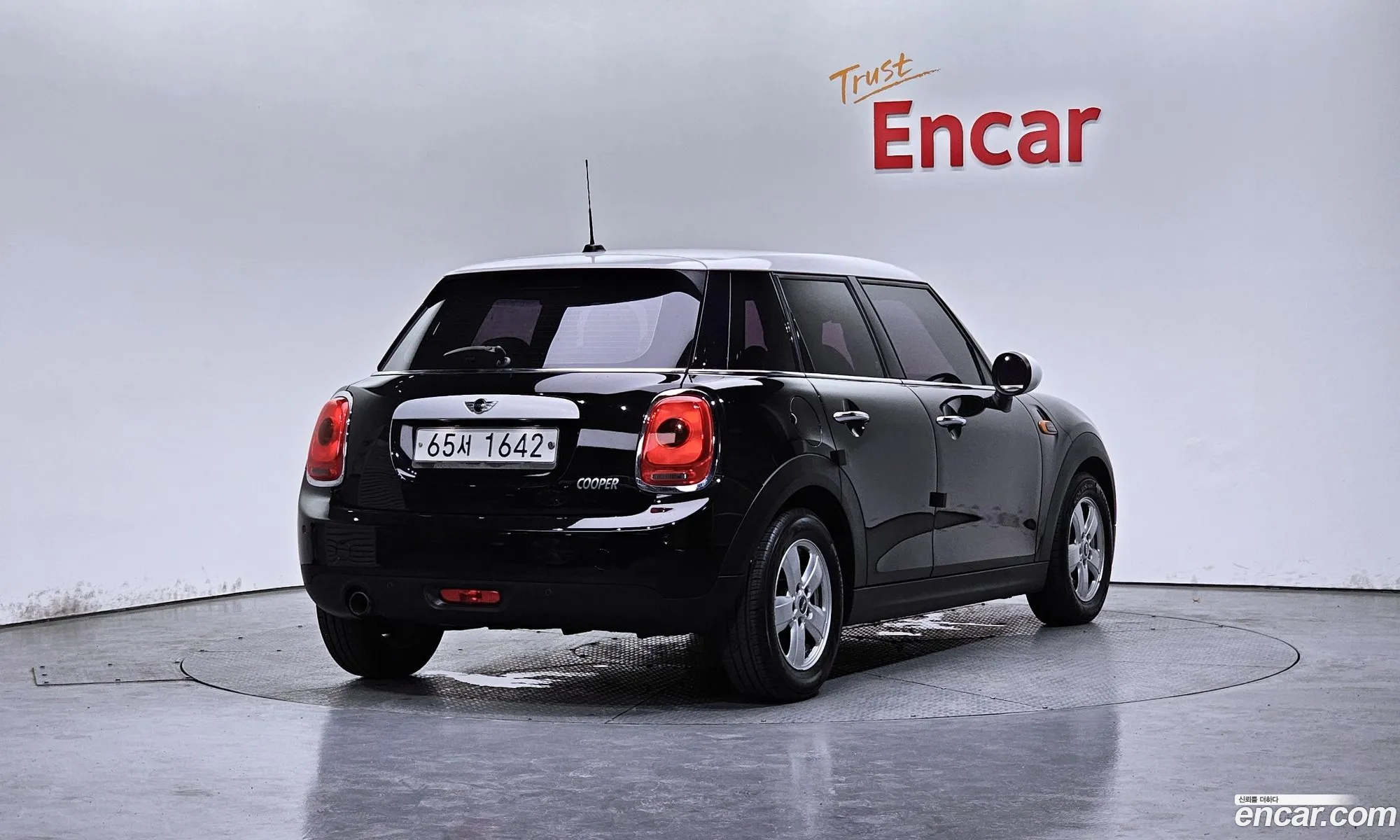 Mini Cooper 2015 WMWXS5105F2B07899 — 4