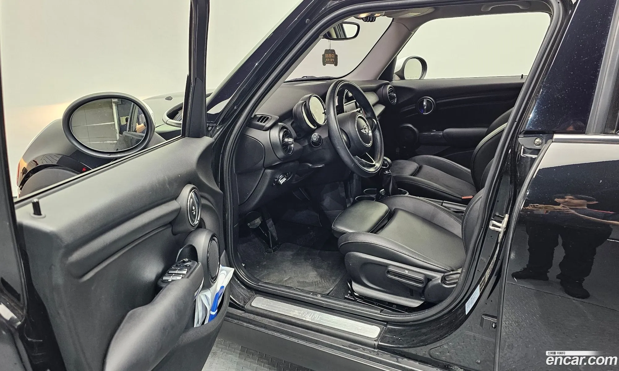 Mini Cooper 2015 WMWXS5105F2B07899 — 10