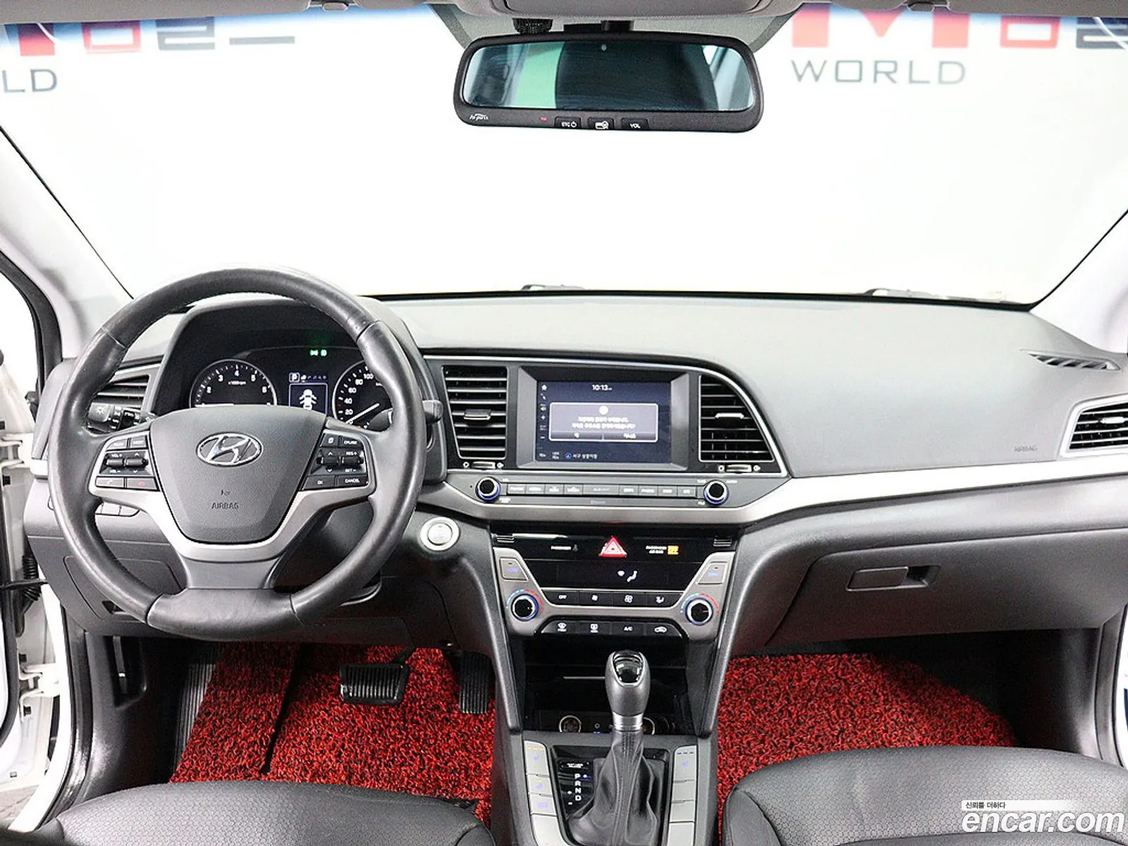 Hyundai Elantra AD 2015 — 10