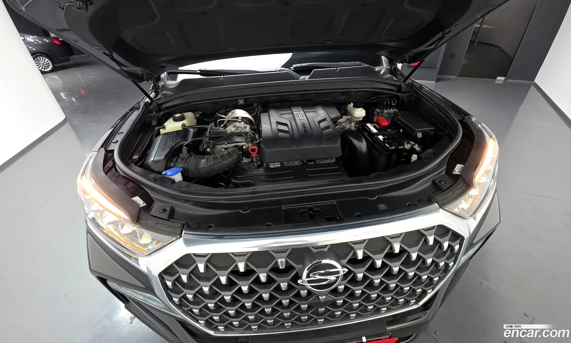 KG Mobility (SsangYong) Rexton 2022 — 16