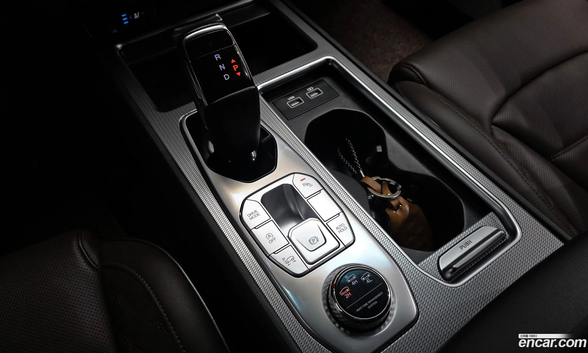 KG Mobility (SsangYong) Rexton 2022 — 13