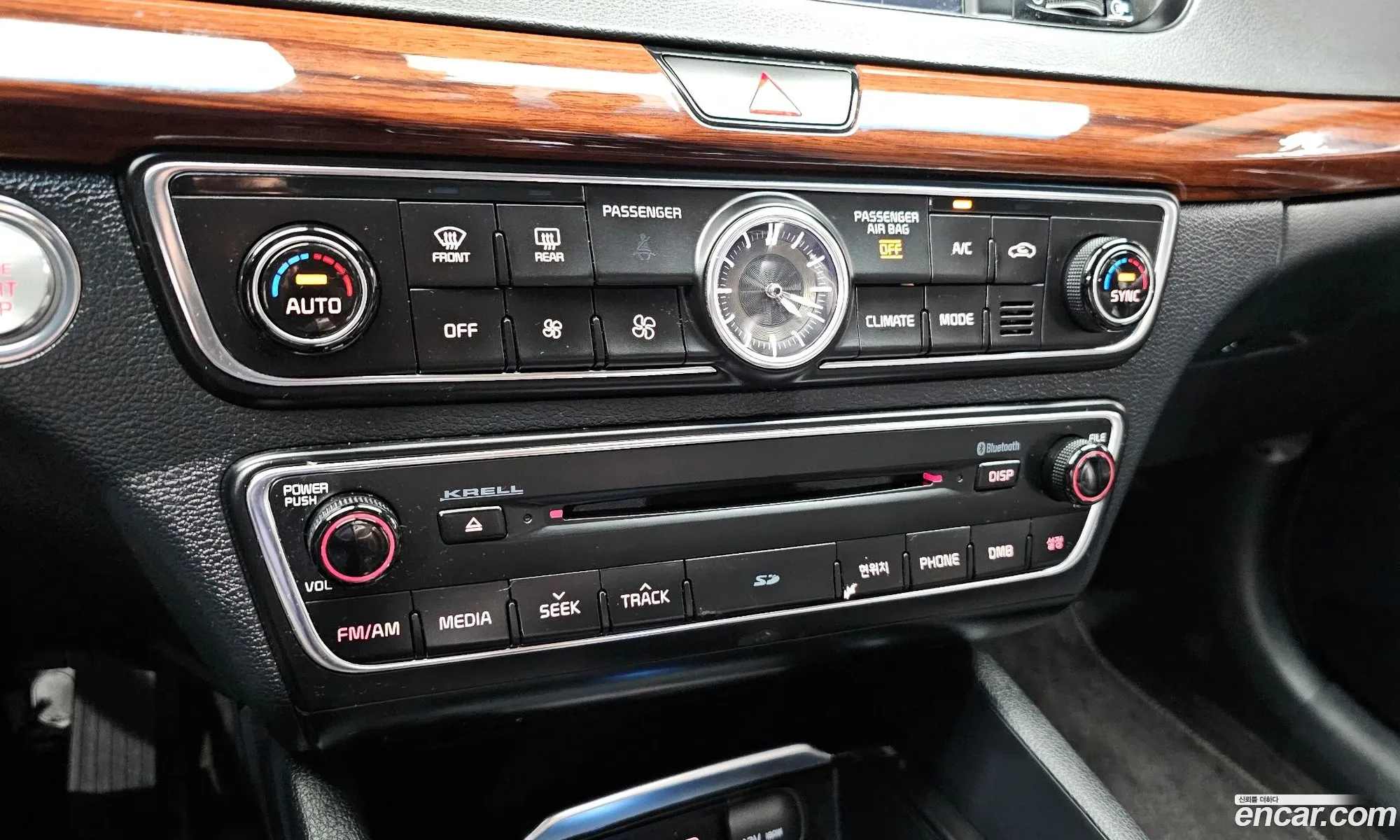 Kia K7 2016 — 28