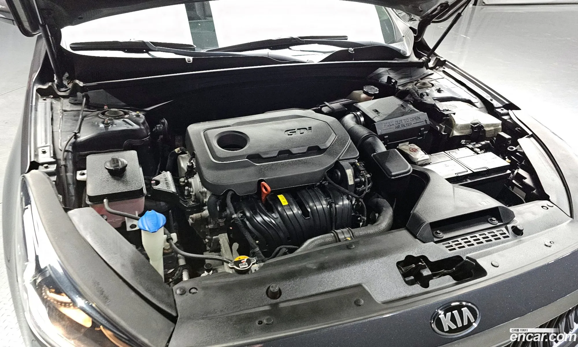 Kia K7 2016 — 2