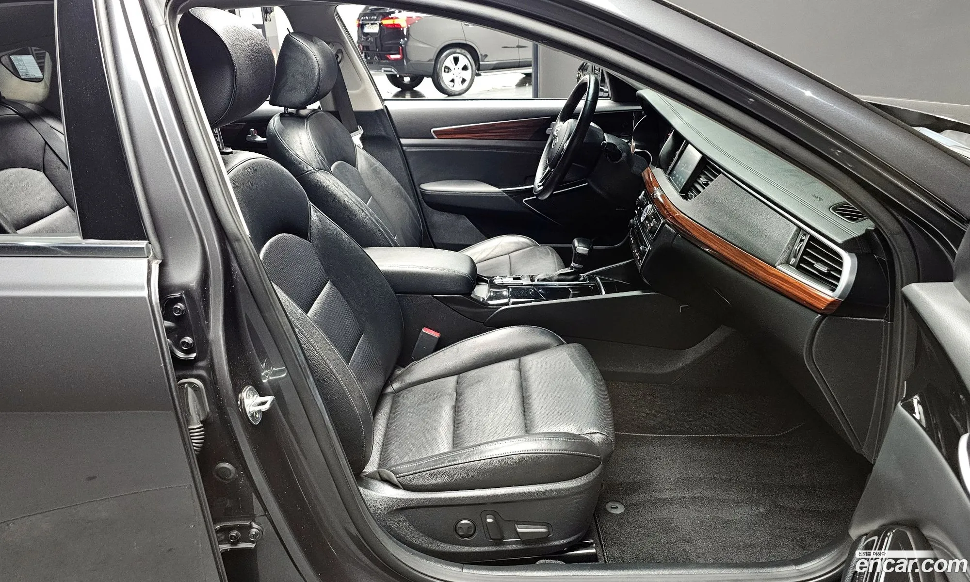 Kia K7 2016 — 15