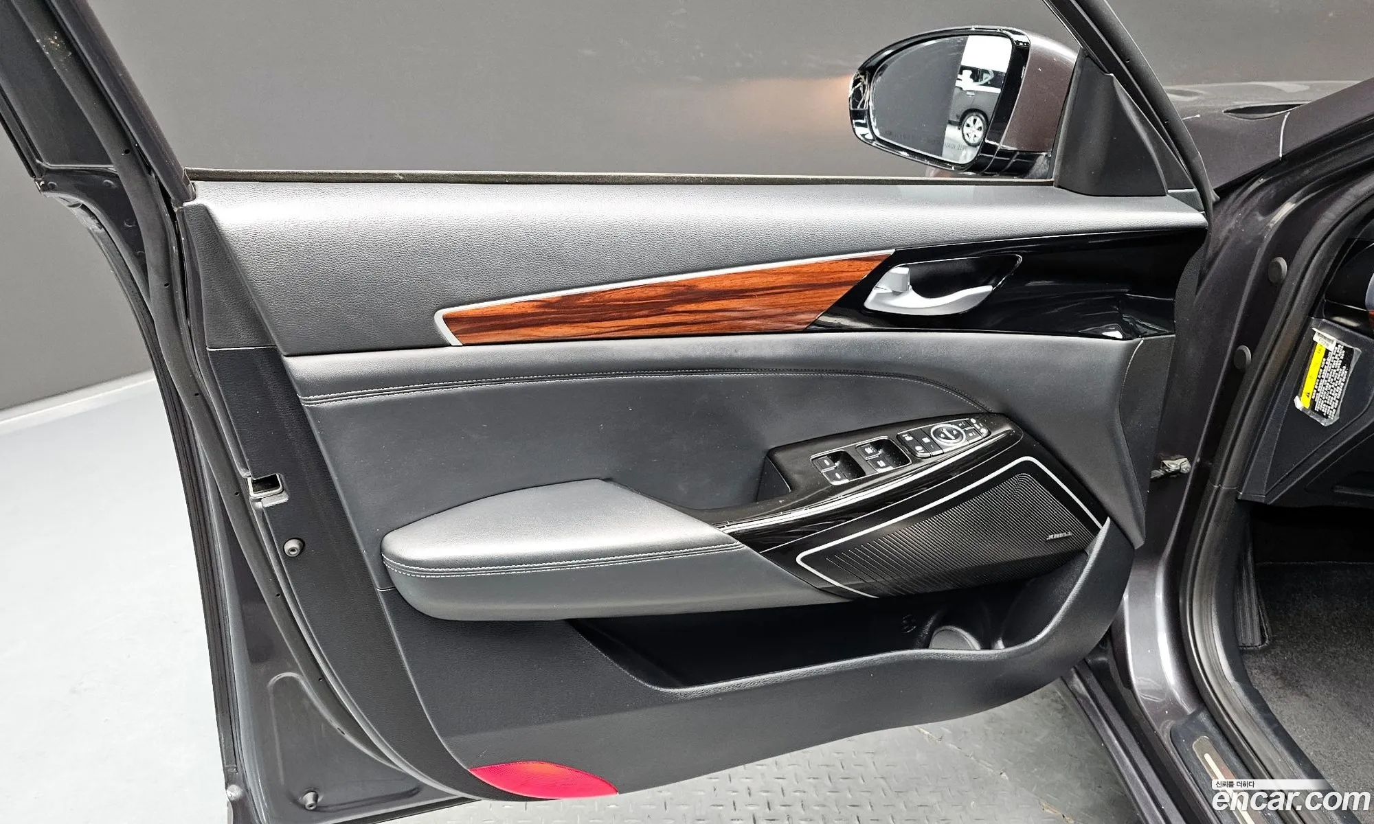 Kia K7 2016 — 20