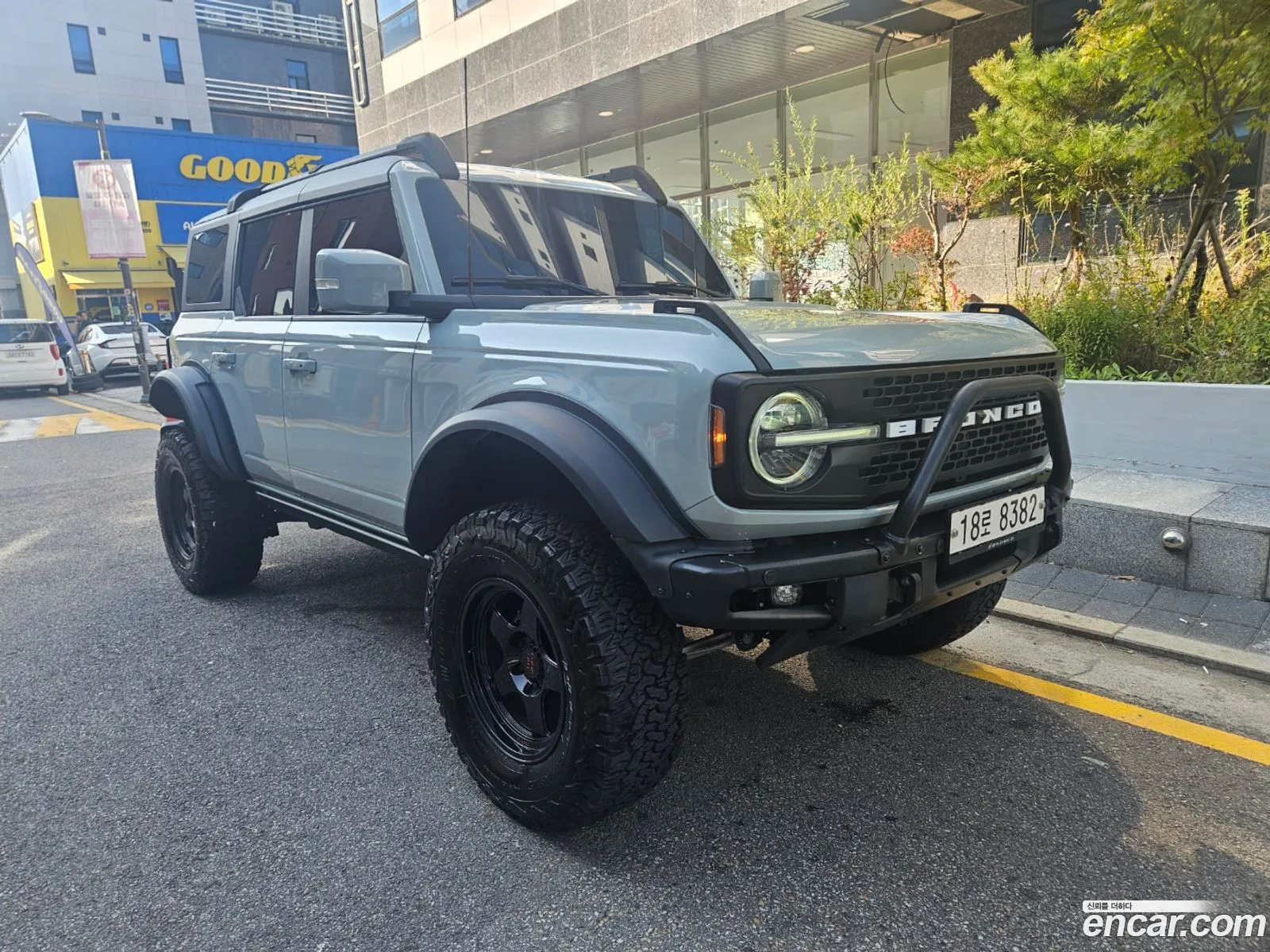 Ford Bronco 6th Gen 2022 — 12