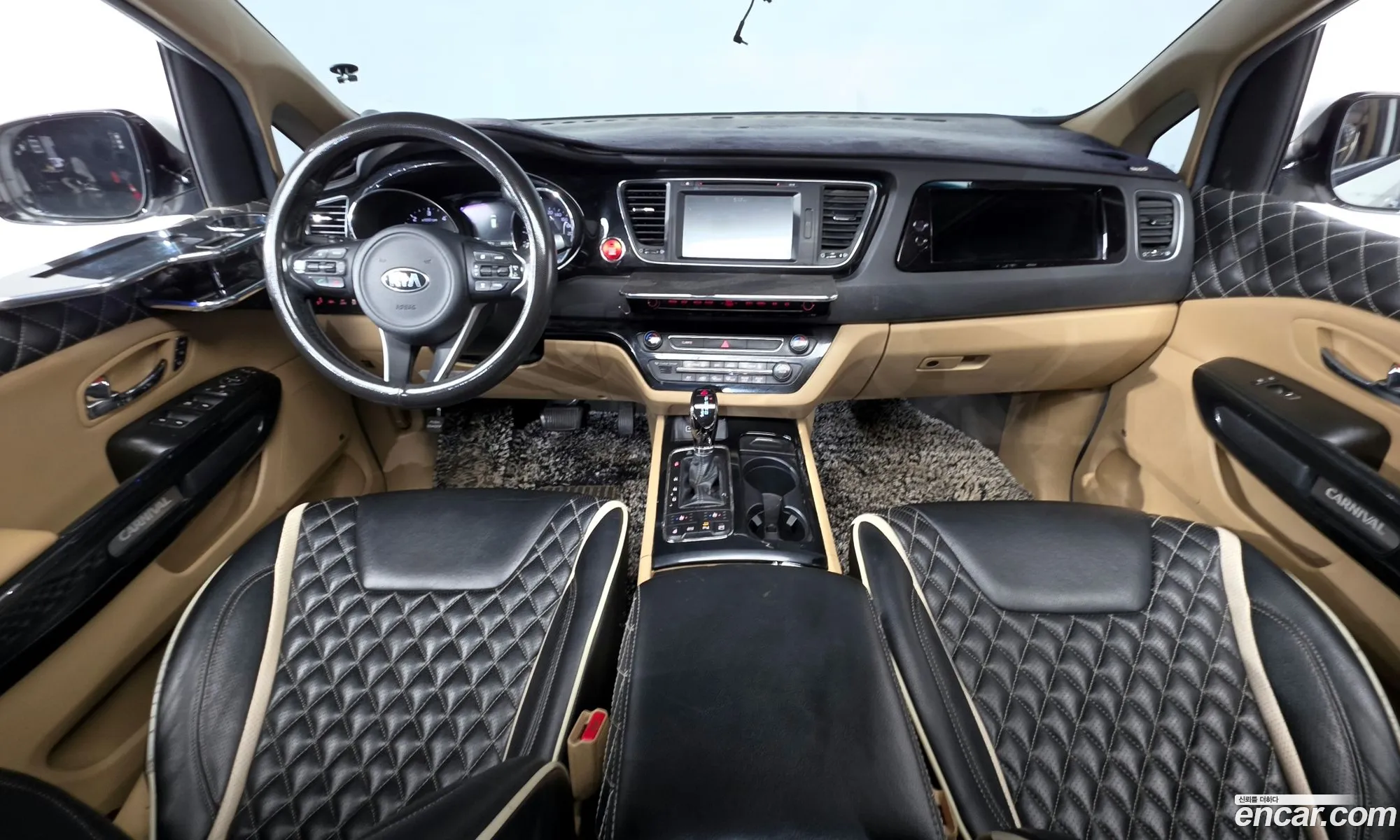 Kia Carnival 2017 KNAMD81ABJS386848 — 6