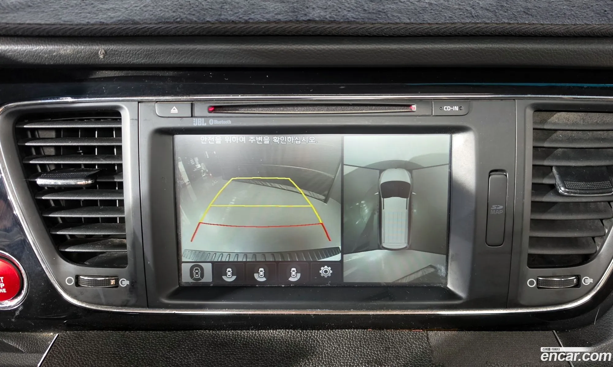 Kia Carnival 2017 KNAMD81ABJS386848 — 19