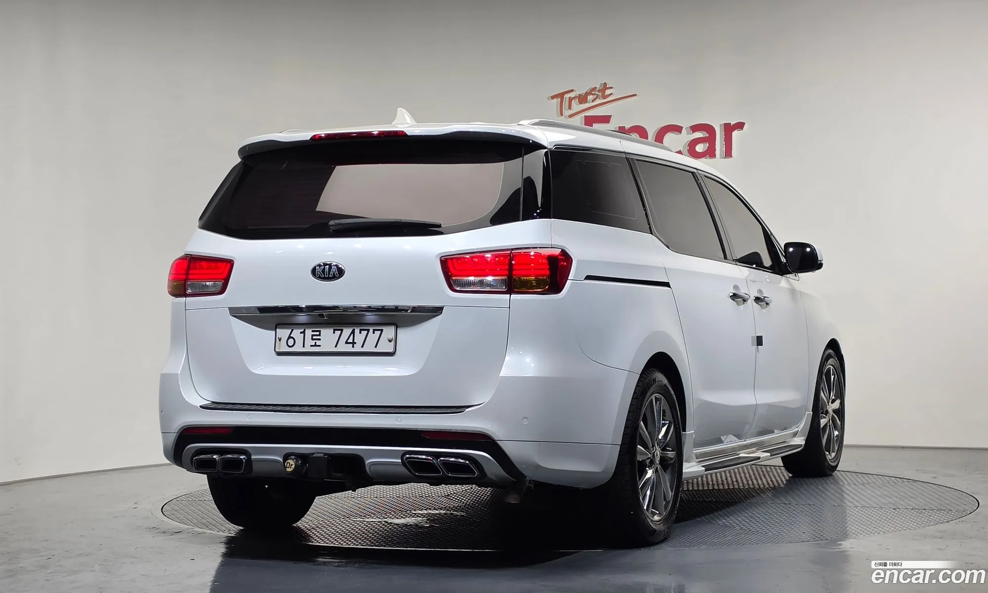 Kia Carnival 2017 KNAMD81ABJS386848 — 13