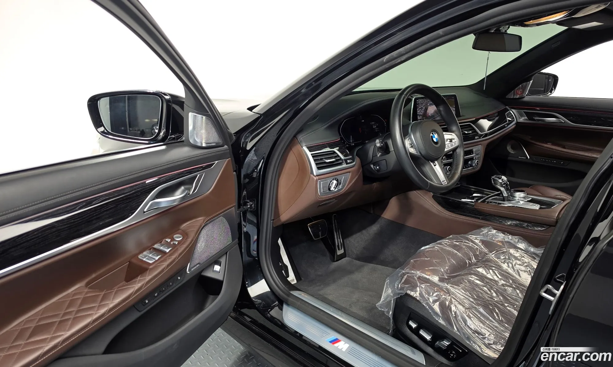 BMW 7 Series 2021 — 12