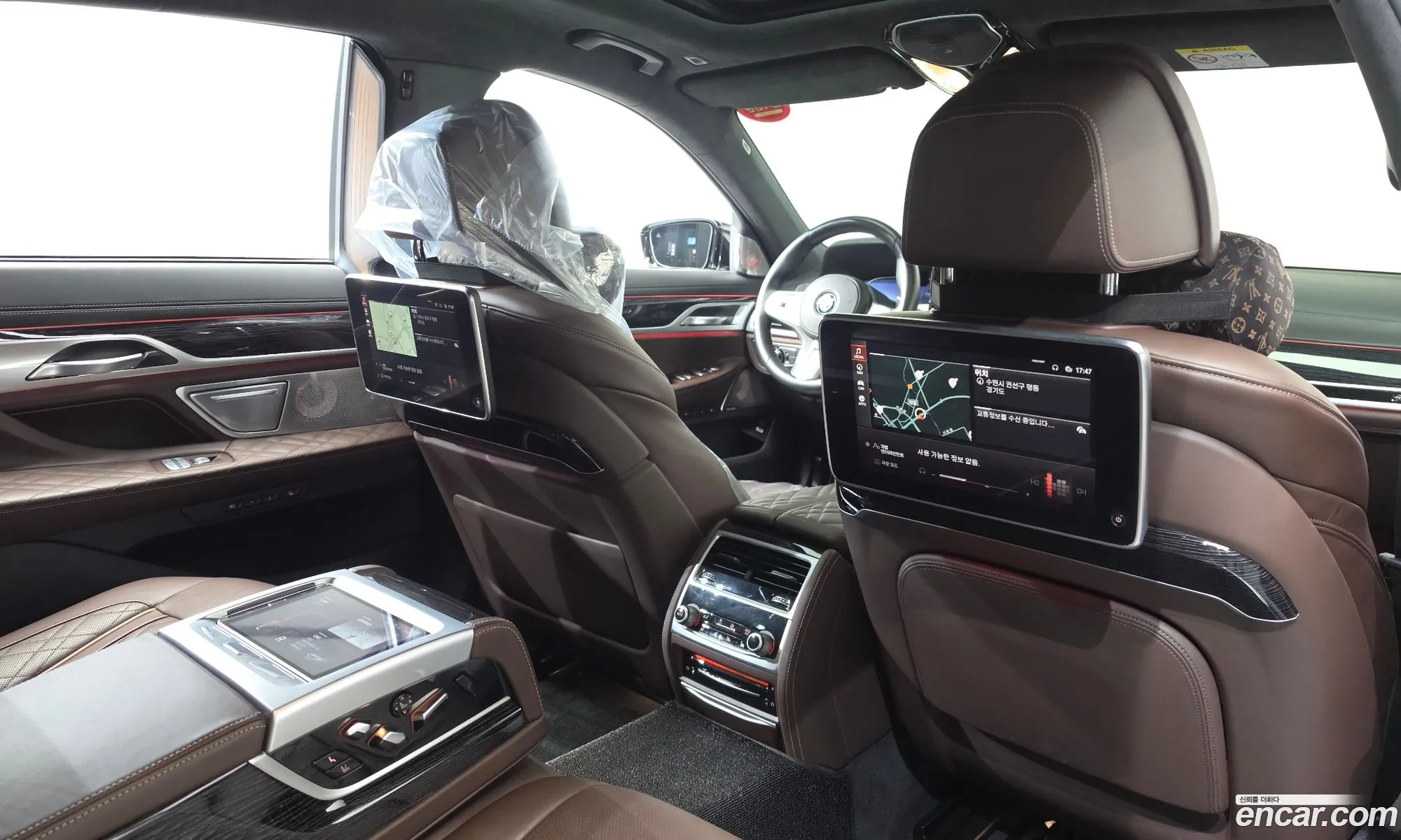 BMW 7 Series 2021 — 8