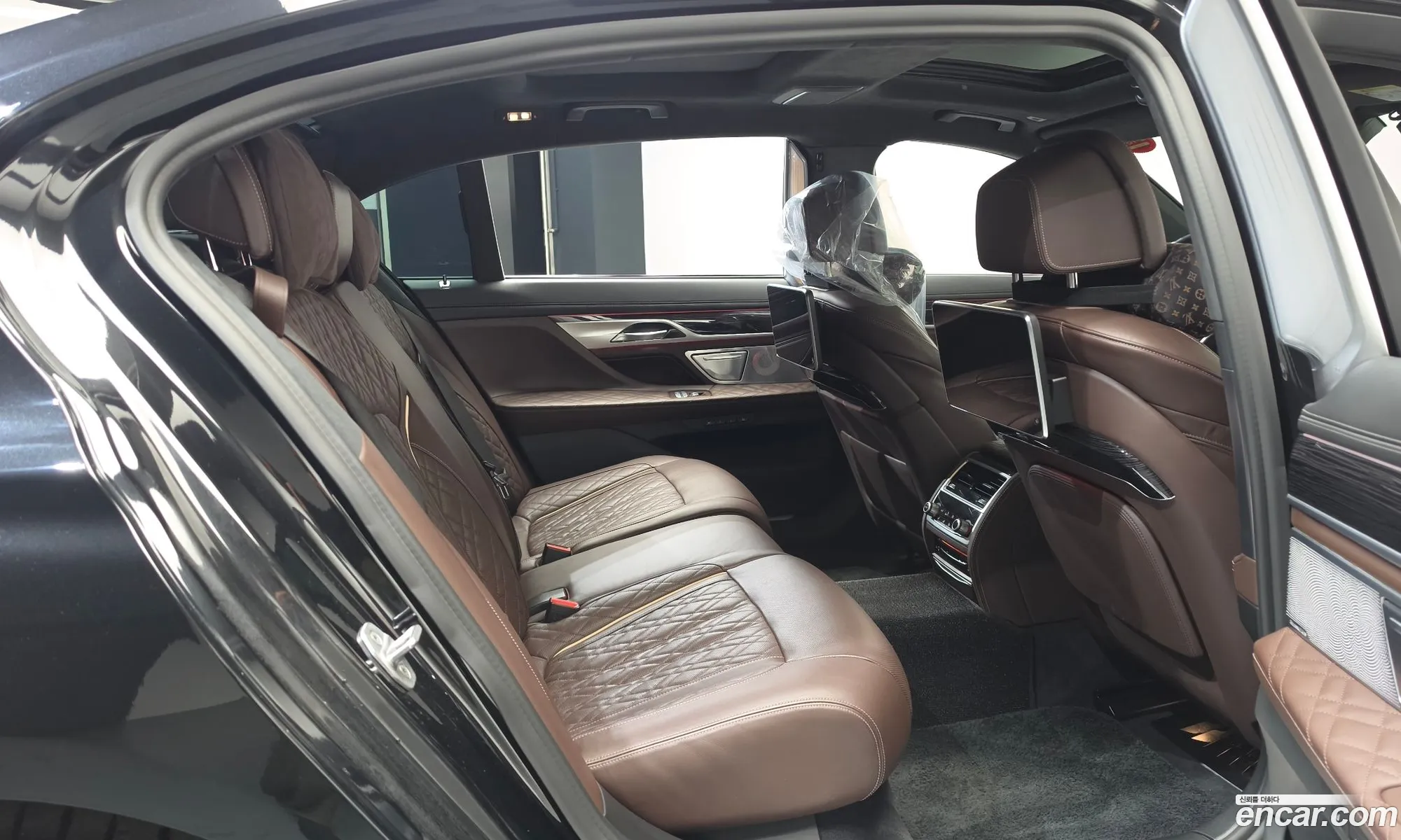 BMW 7 Series 2021 — 2