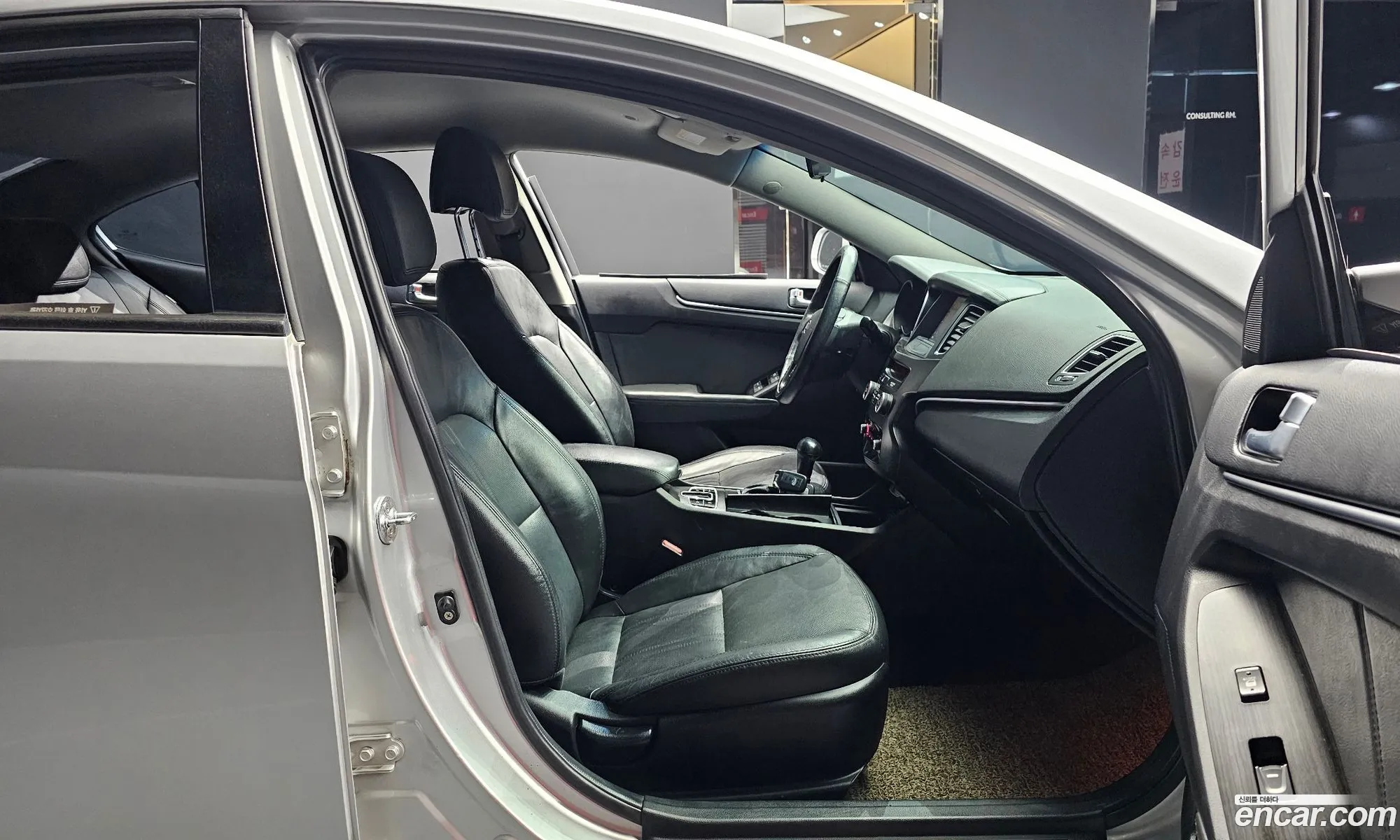 Kia The Prestige K7 2012 KNALL418BCA087100 — 9
