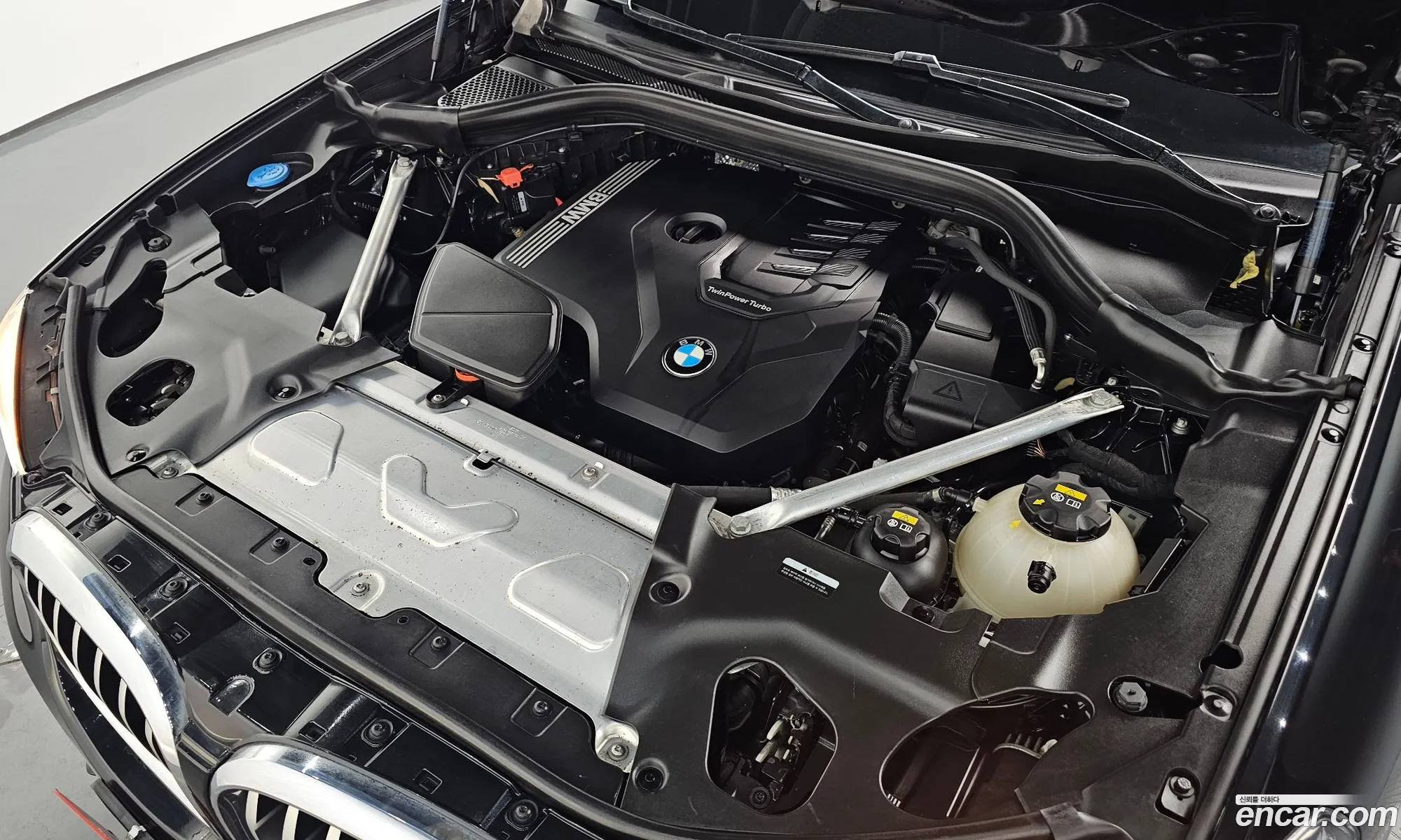 BMW X4 2021 WBA2V9106M9F82135 — 9