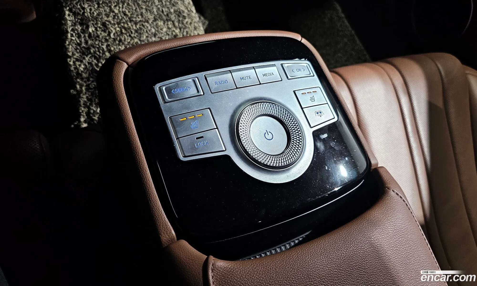 Genesis G80 2022 KMTGB41CDNU138739 — 28
