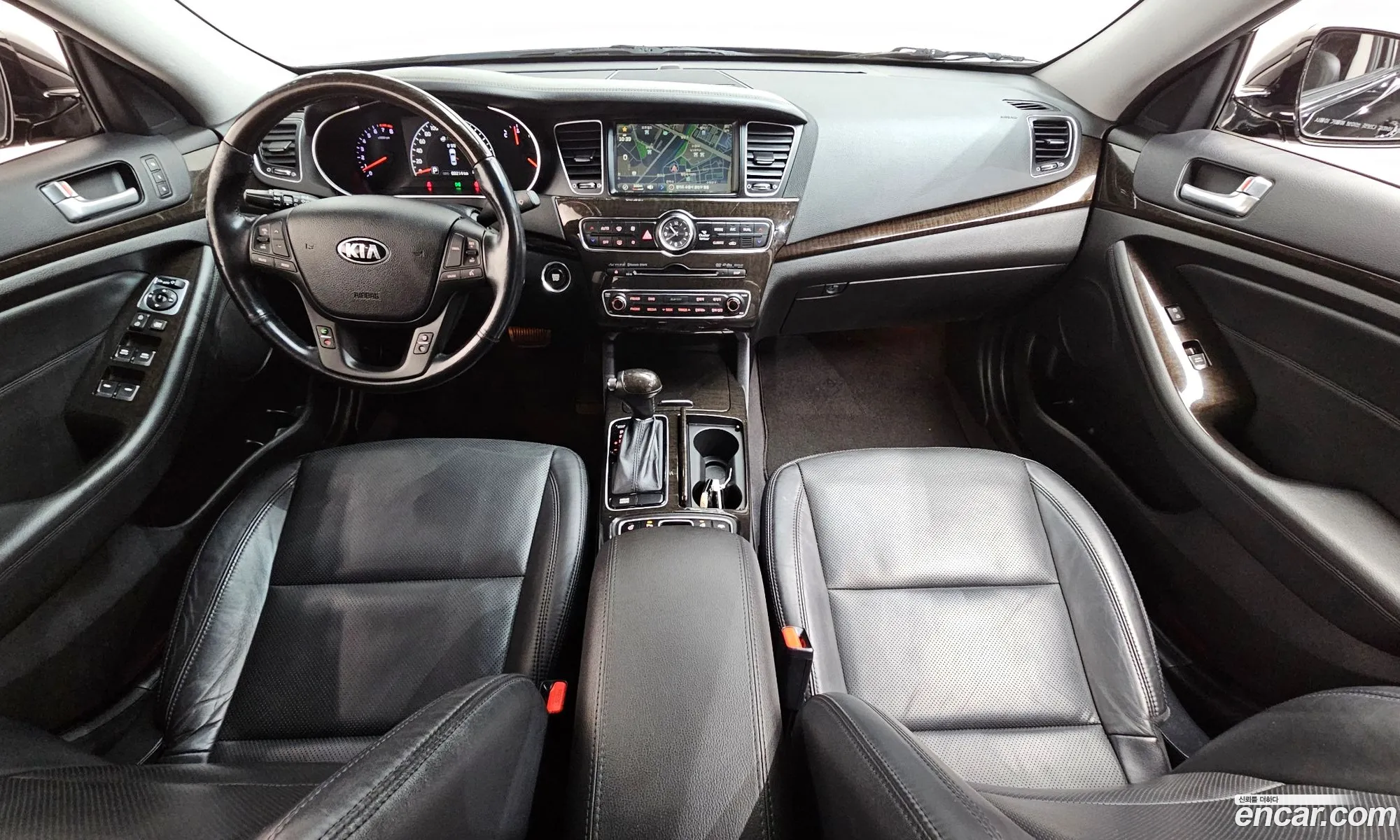 Kia K7 2014 KNALN416BEA172072 — 9
