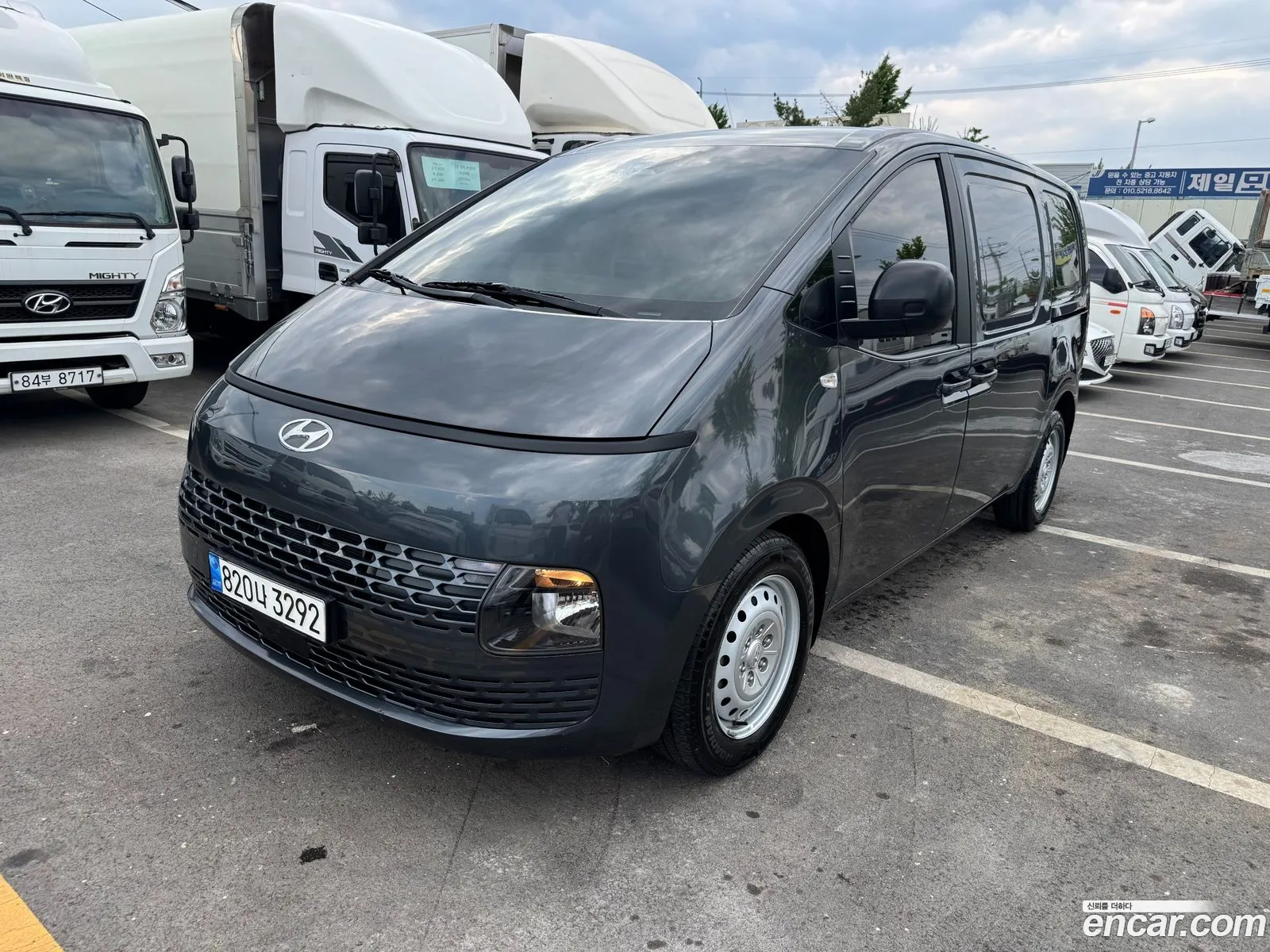 Hyundai Staria 2022 — 4