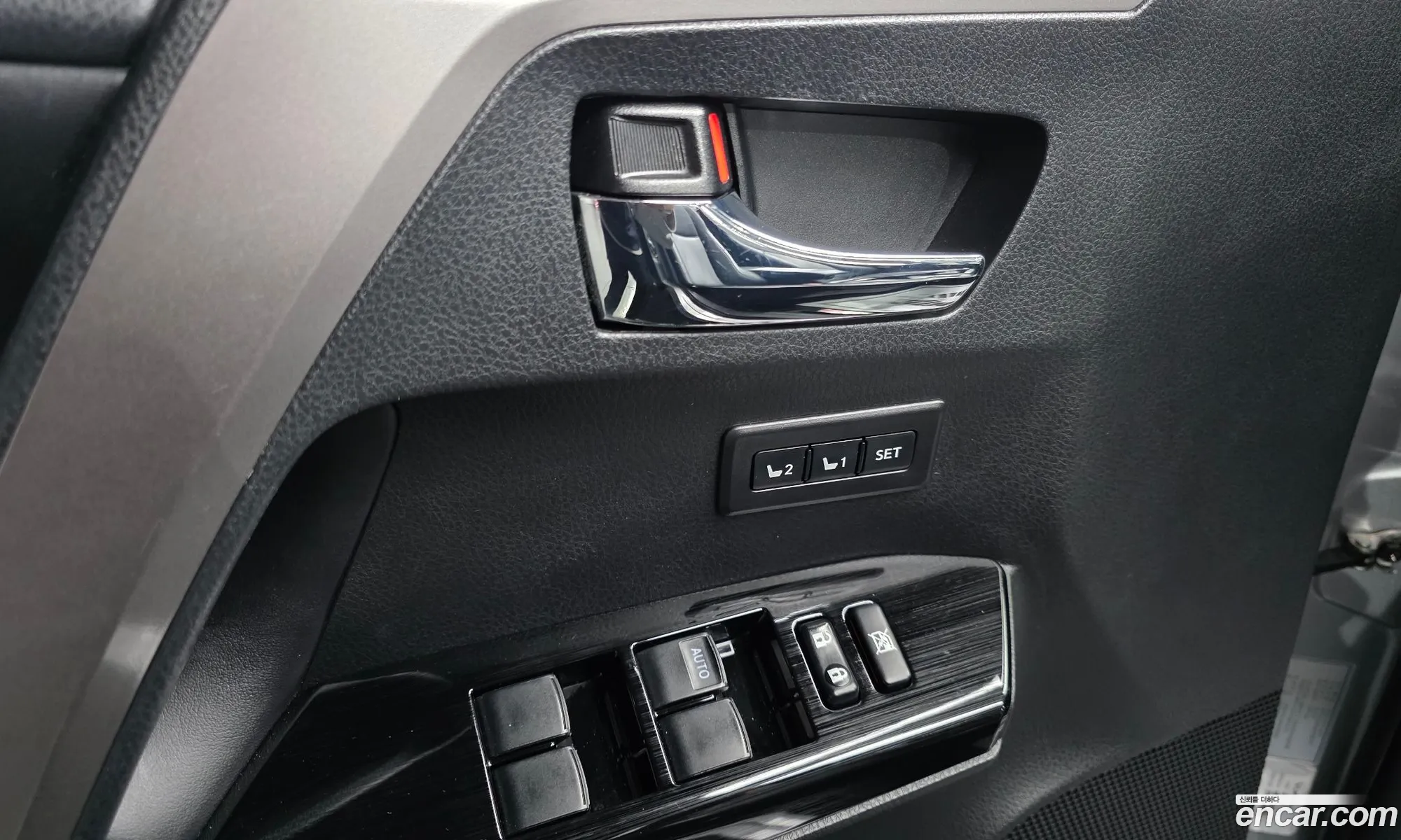 Toyota RAV4 2017 — 2