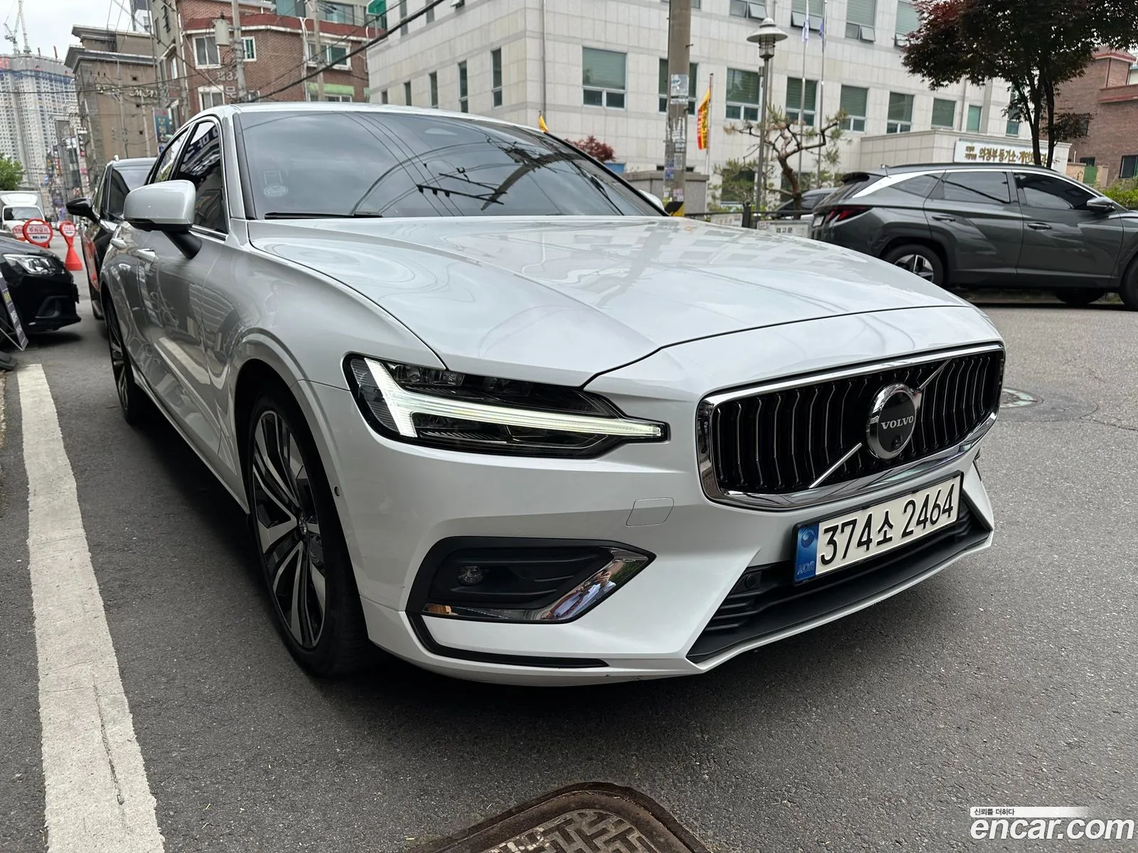 Volvo S60 2023 — 16