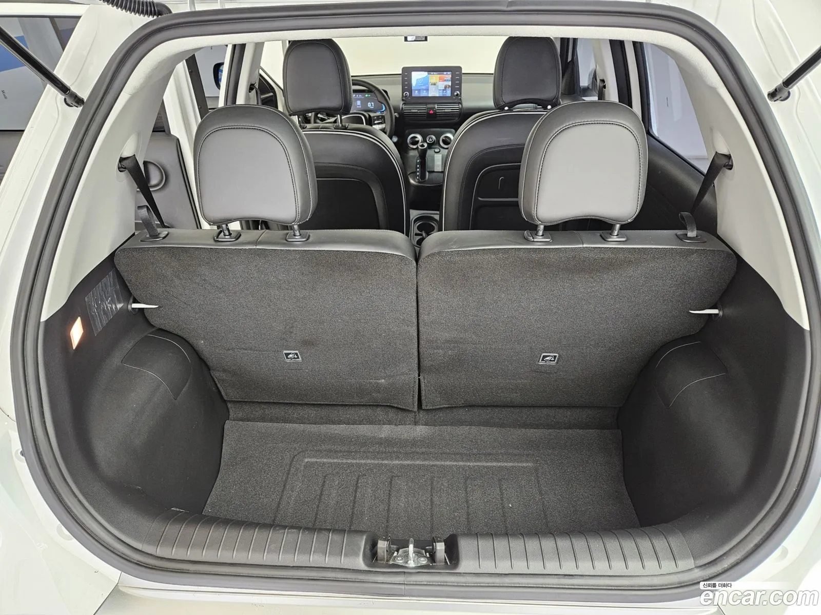 Hyundai Casper 2023 — 12