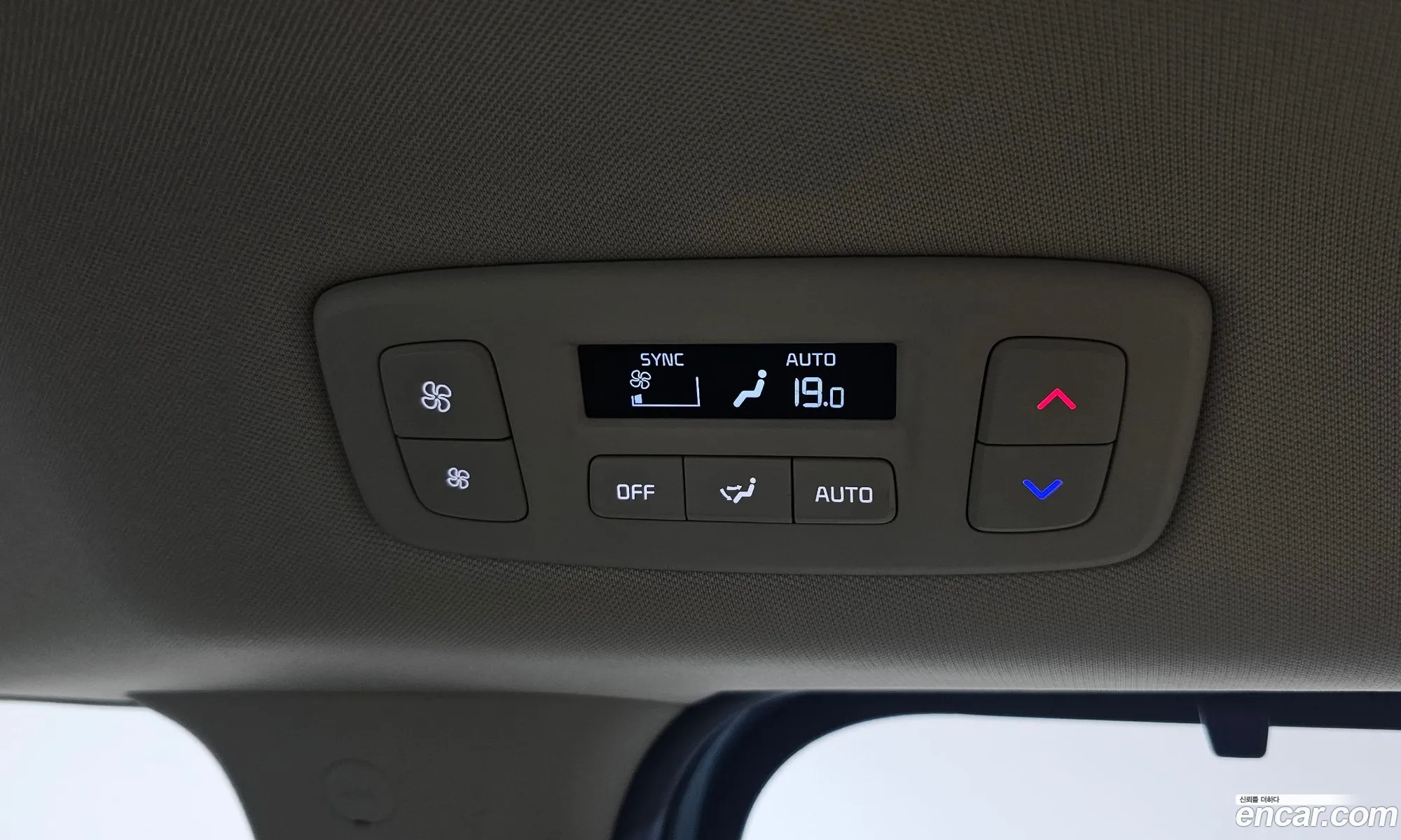 Kia Carnival 2020 — 19