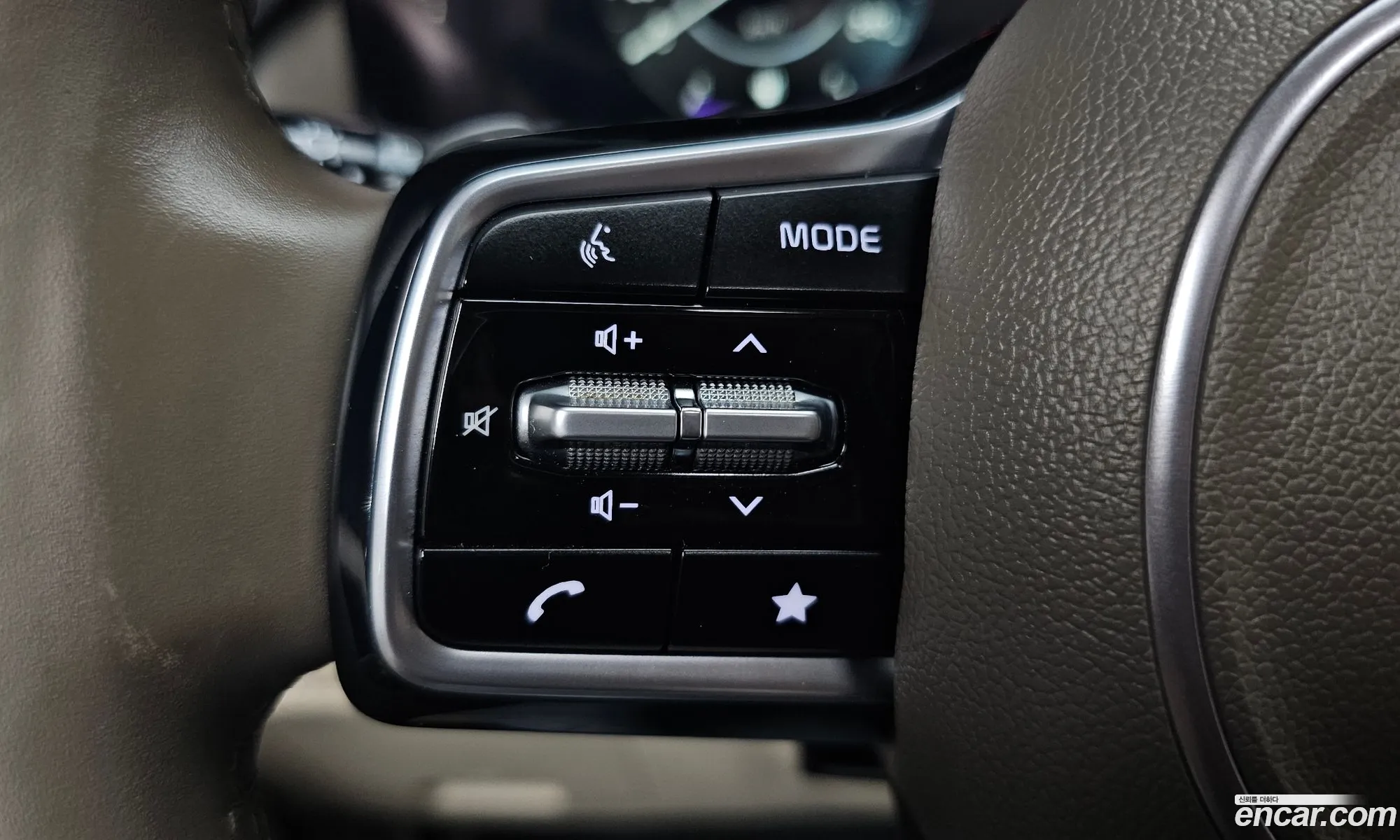 Kia Carnival 2020 — 6