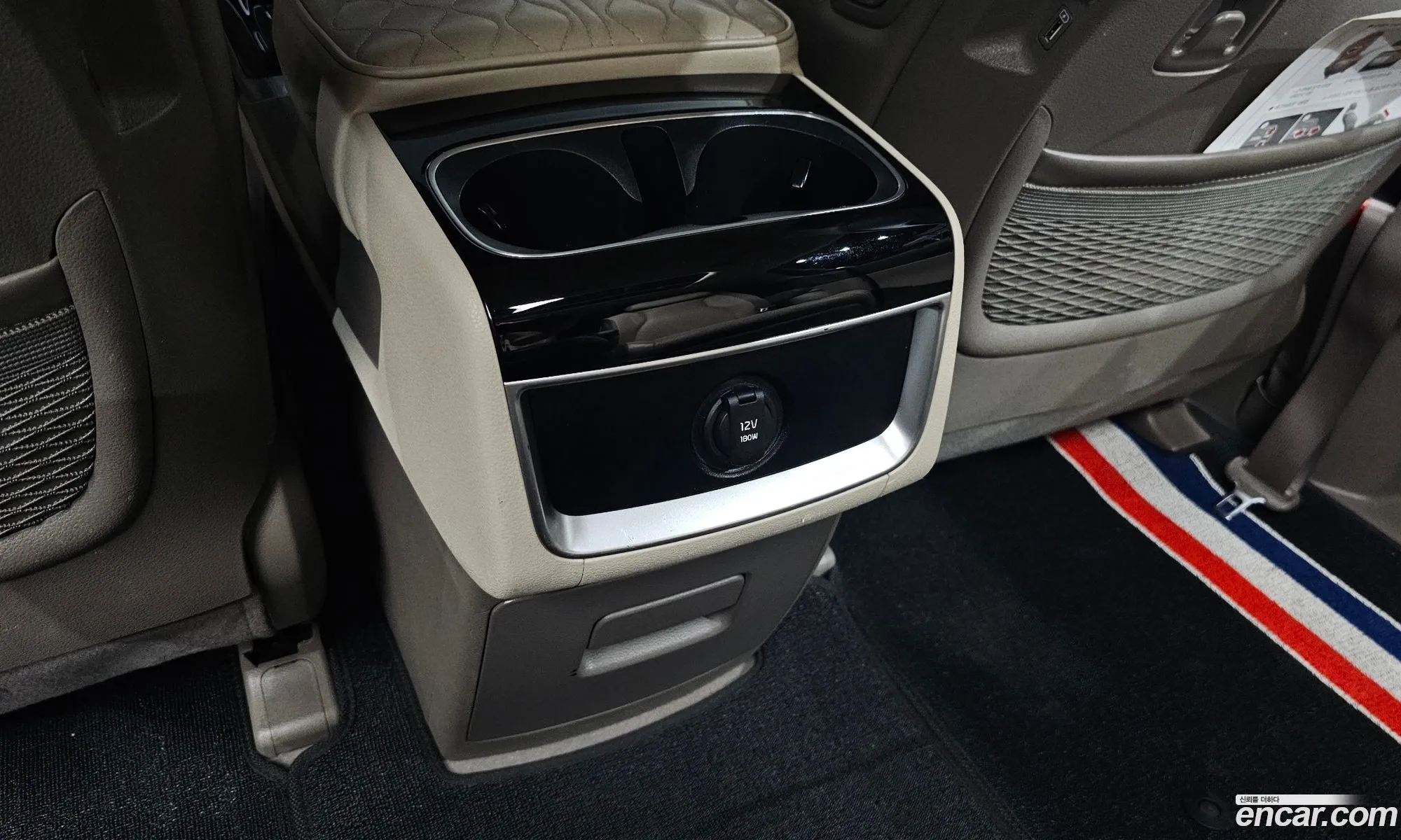 Kia Carnival 2020 — 9