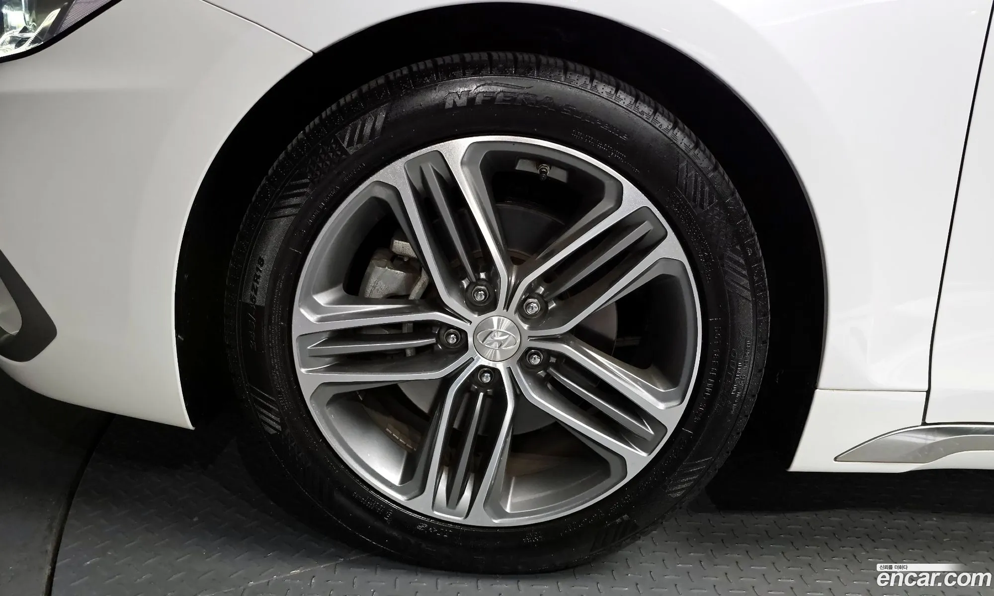 Hyundai Grandeur IG 2018 — 9