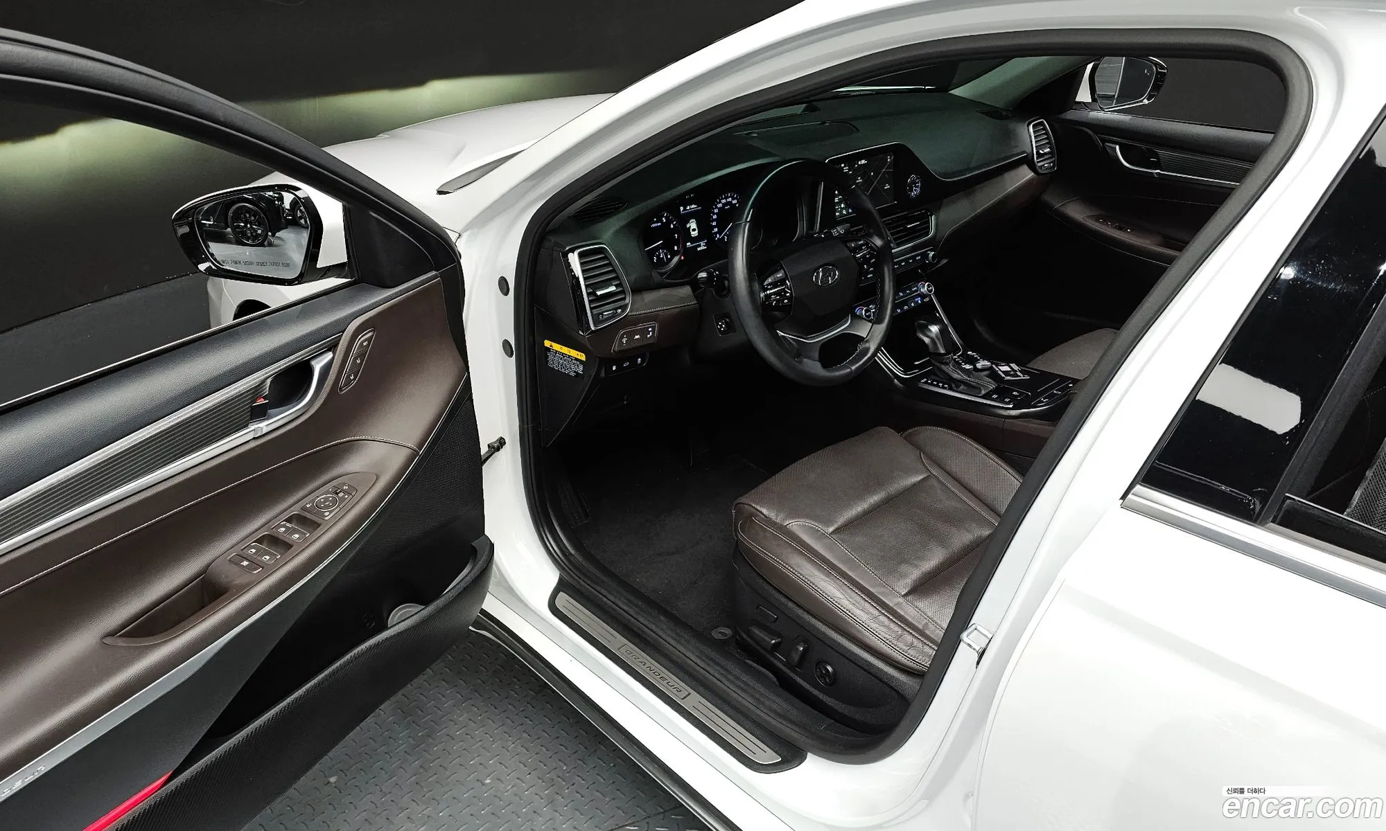 Hyundai Grandeur IG 2018 — 16