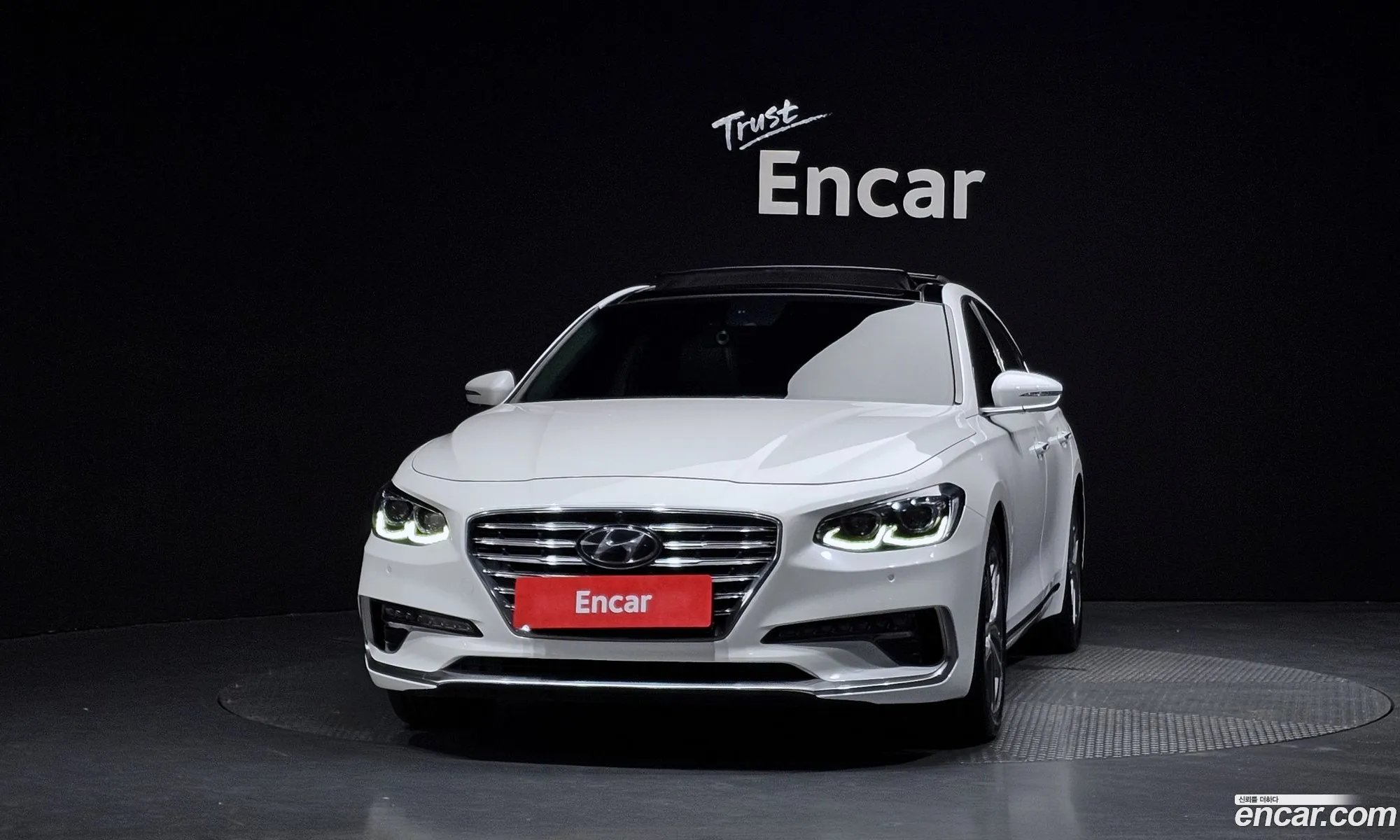 Hyundai Grandeur IG 2018 — 12