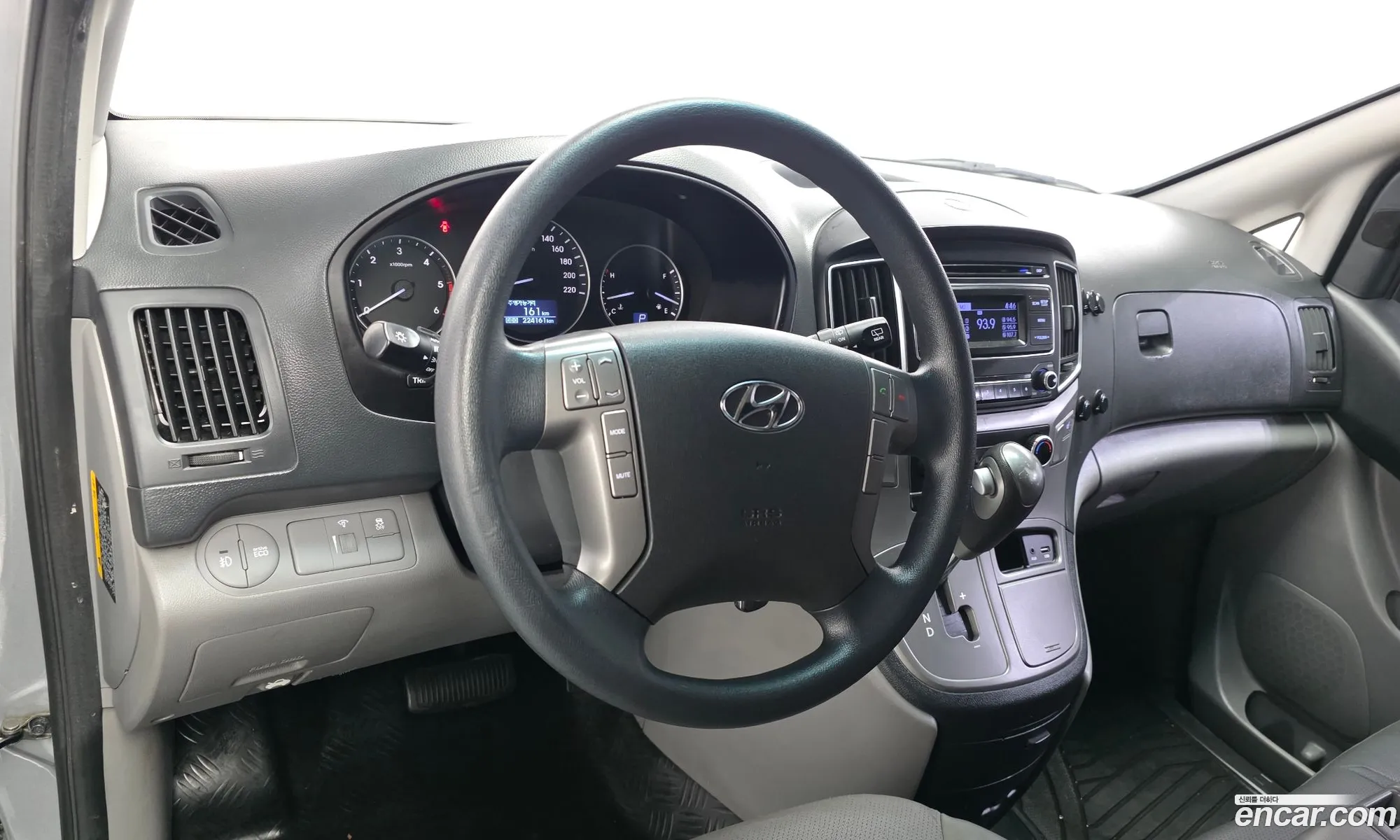 Hyundai Grand Starex 2017 — 4