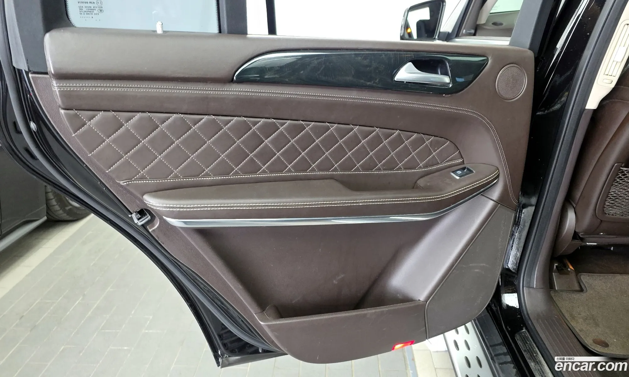 Mercedes-Benz GLS-Class X166 2017 WDCDF7DEXHA834999 — 32