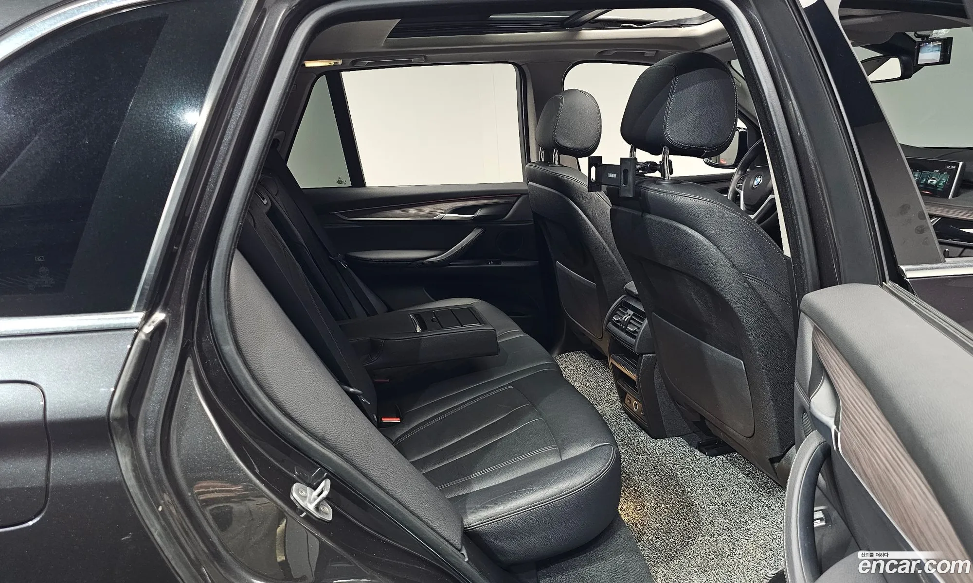 BMW X5 2017 — 12
