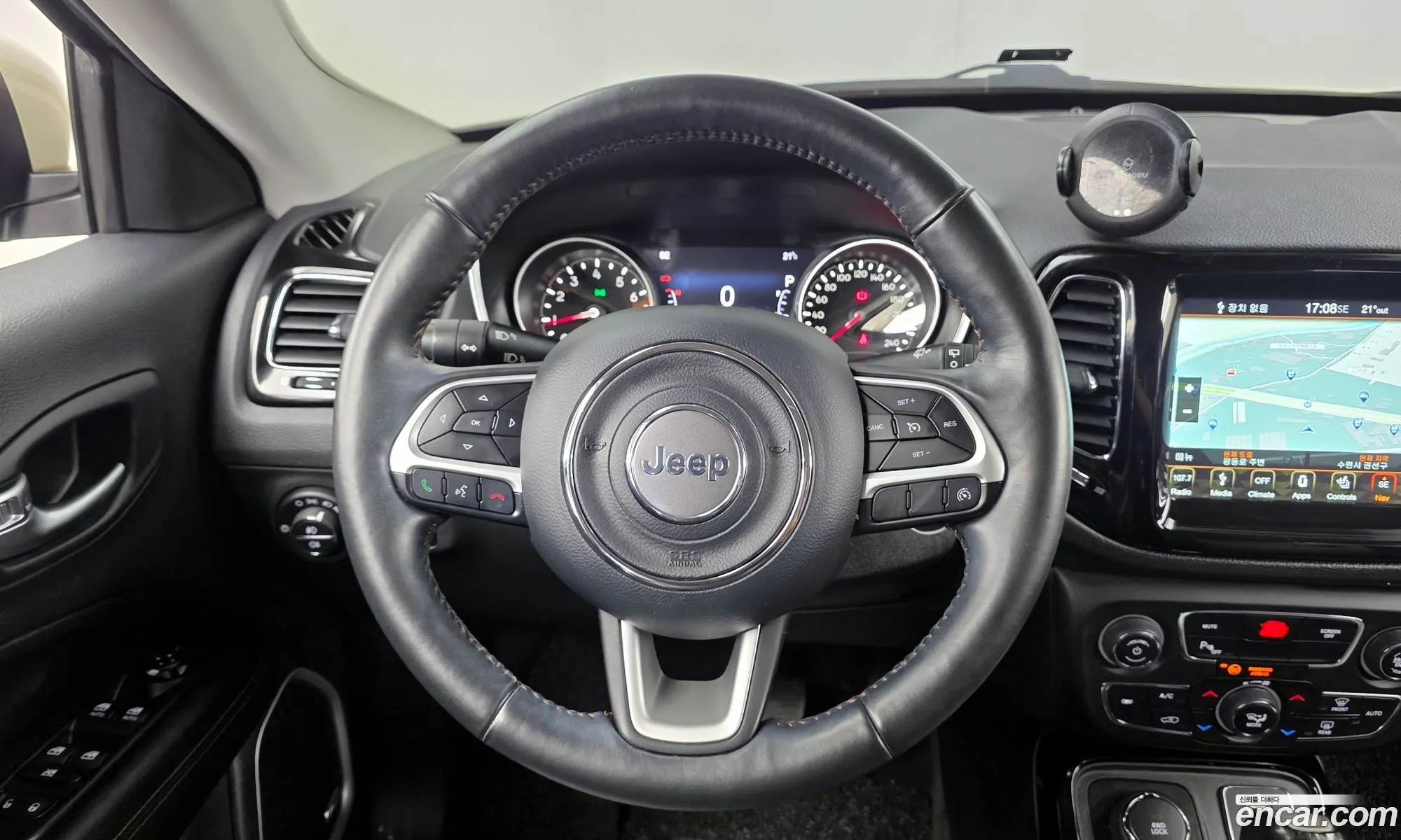 Jeep Compass 2019 — 31