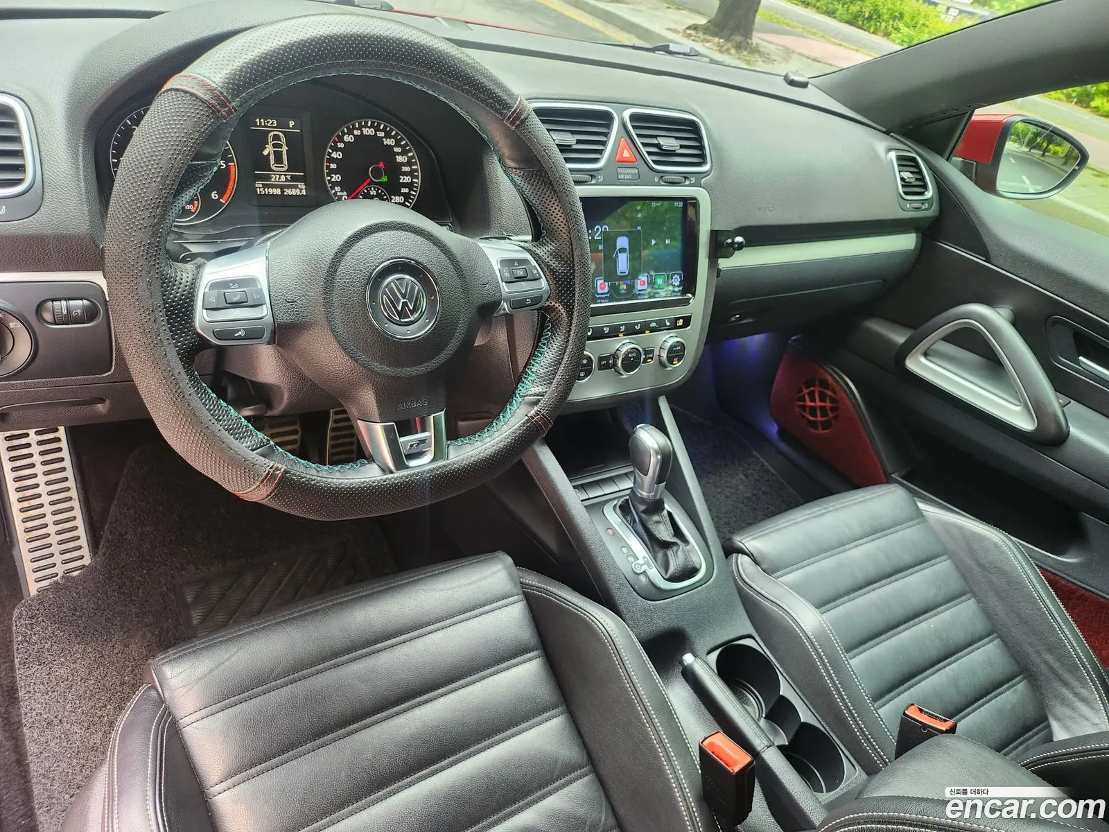 Volkswagen Scirocco 2013 — 8