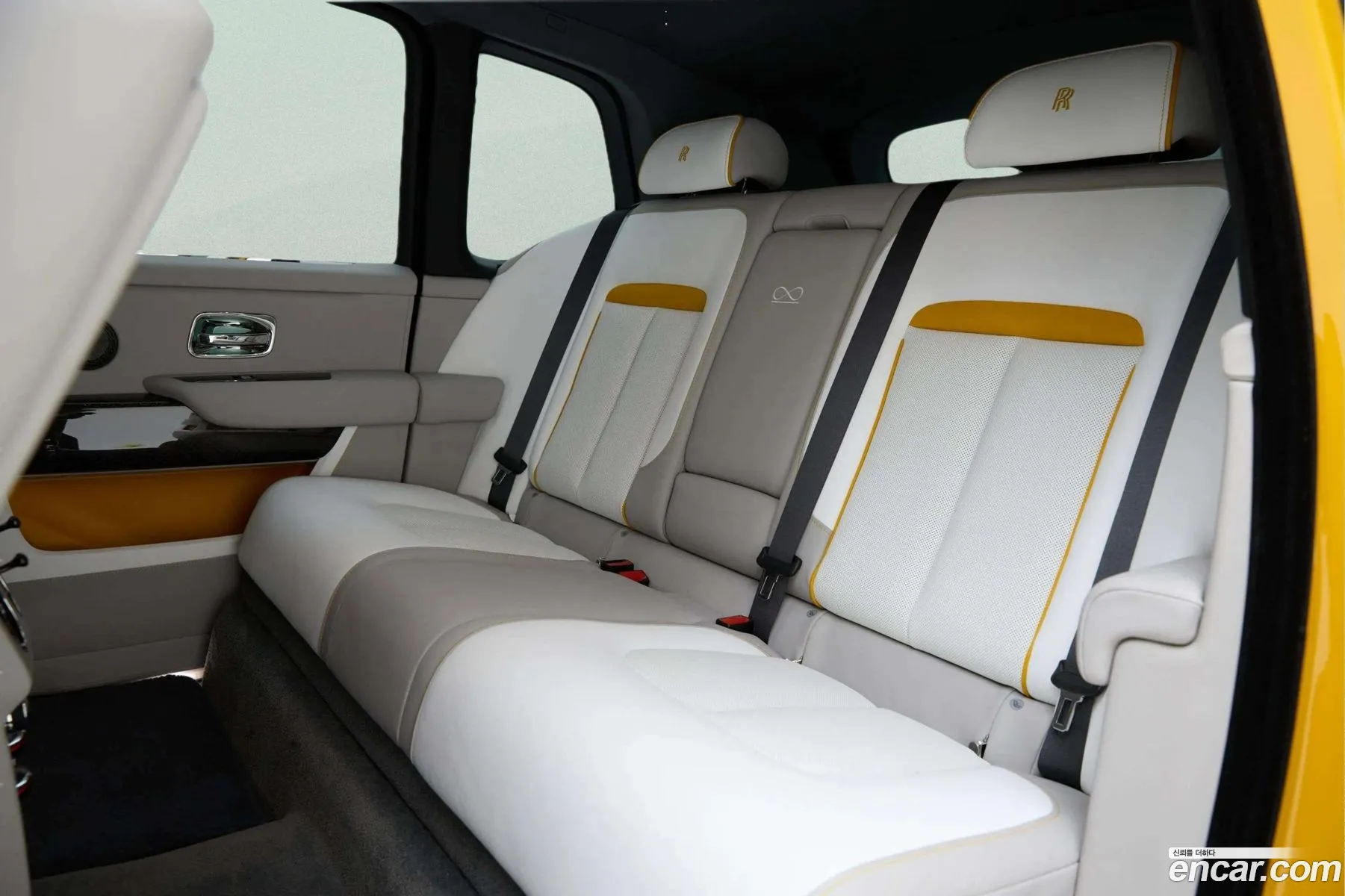 Rolls-Royce Cullinan 2024 — 7