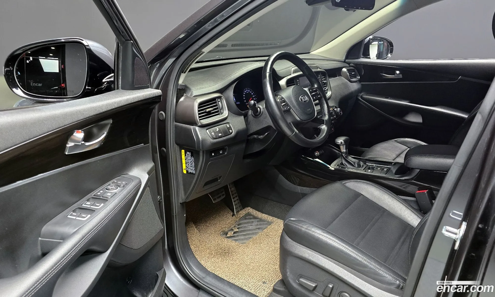 Kia Sorento 2019 KNAPS811BKA537935 — 16