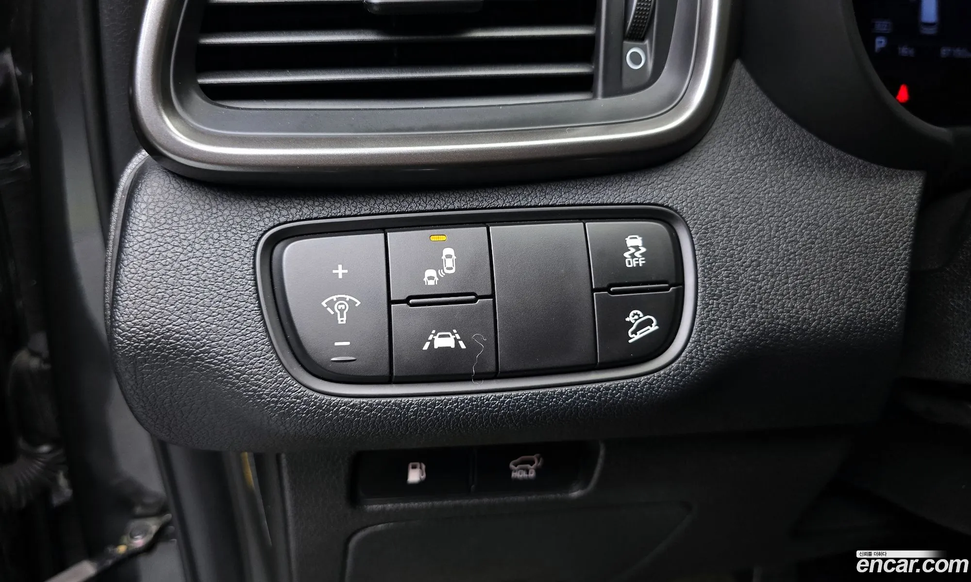 Kia Sorento 2019 KNAPS811BKA537935 — 18