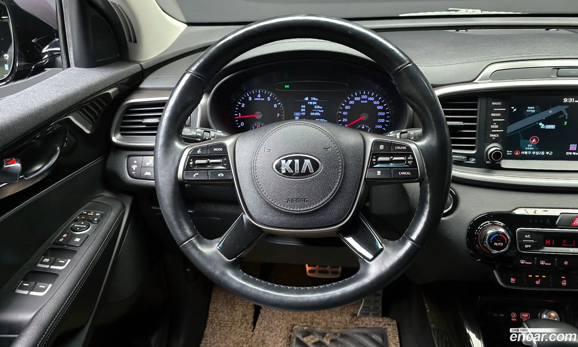 Kia Sorento 2019 KNAPS811BKA537935 — 31