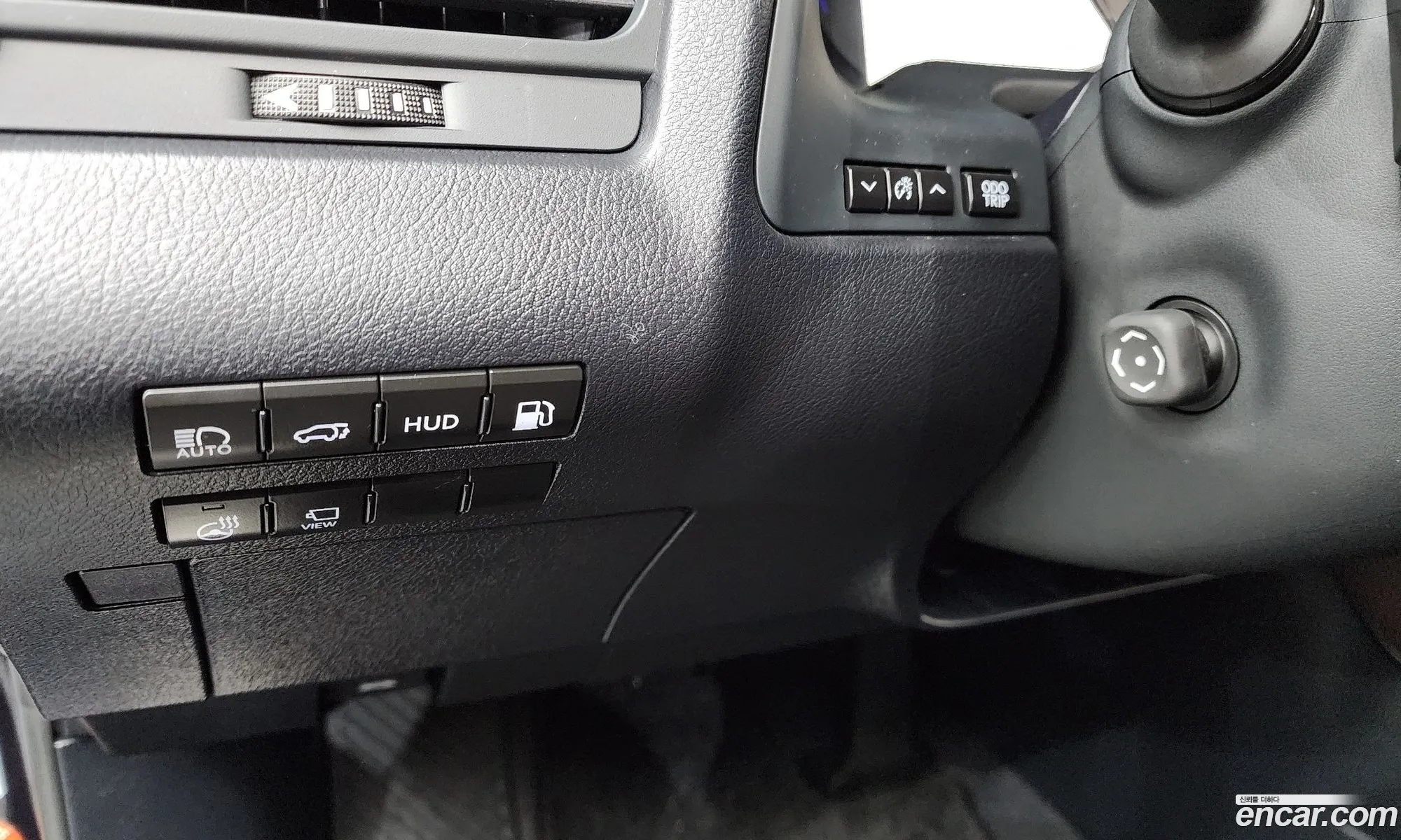 Lexus RX450h 2021 JTJBGMCA6M2068889 — 29