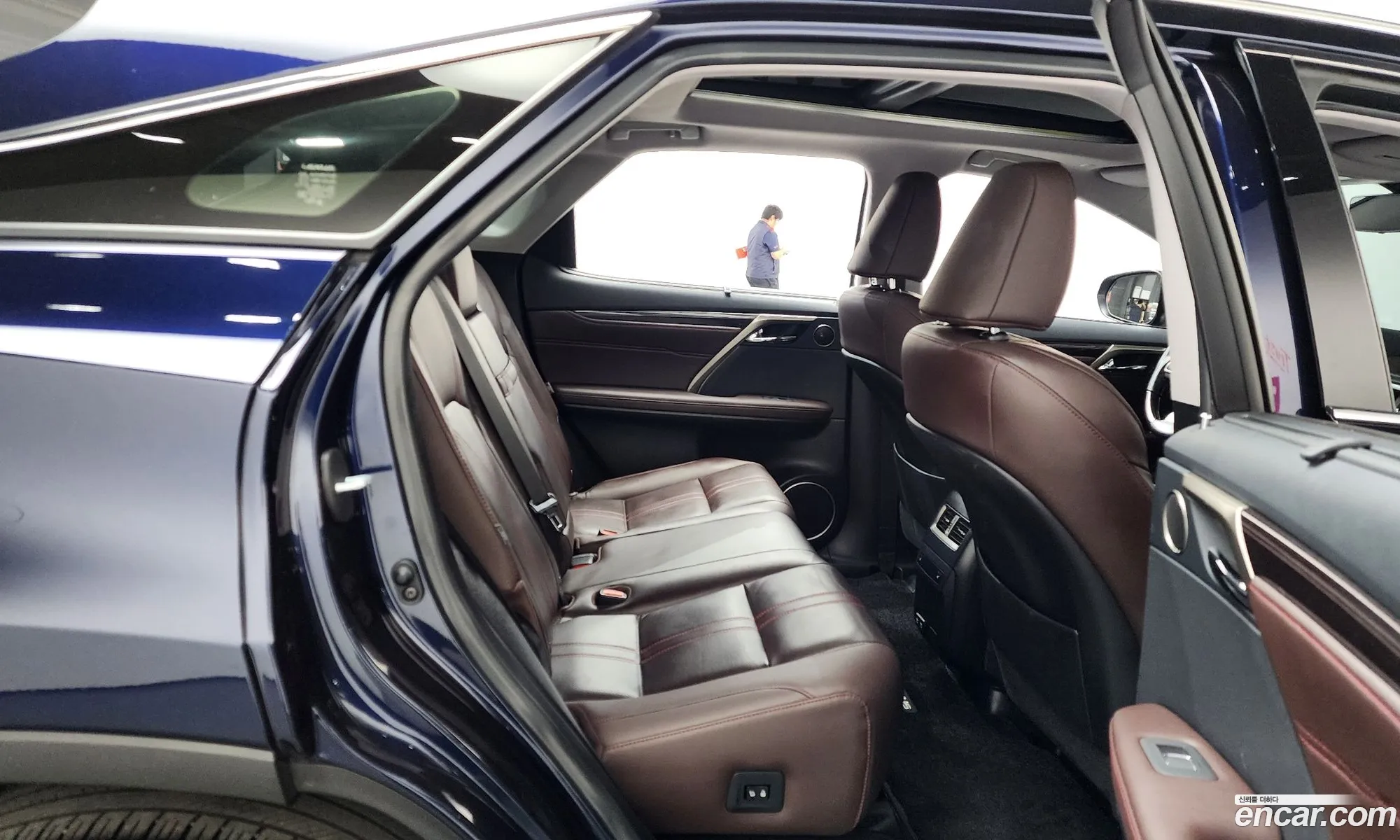 Lexus RX450h 2021 JTJBGMCA6M2068889 — 12