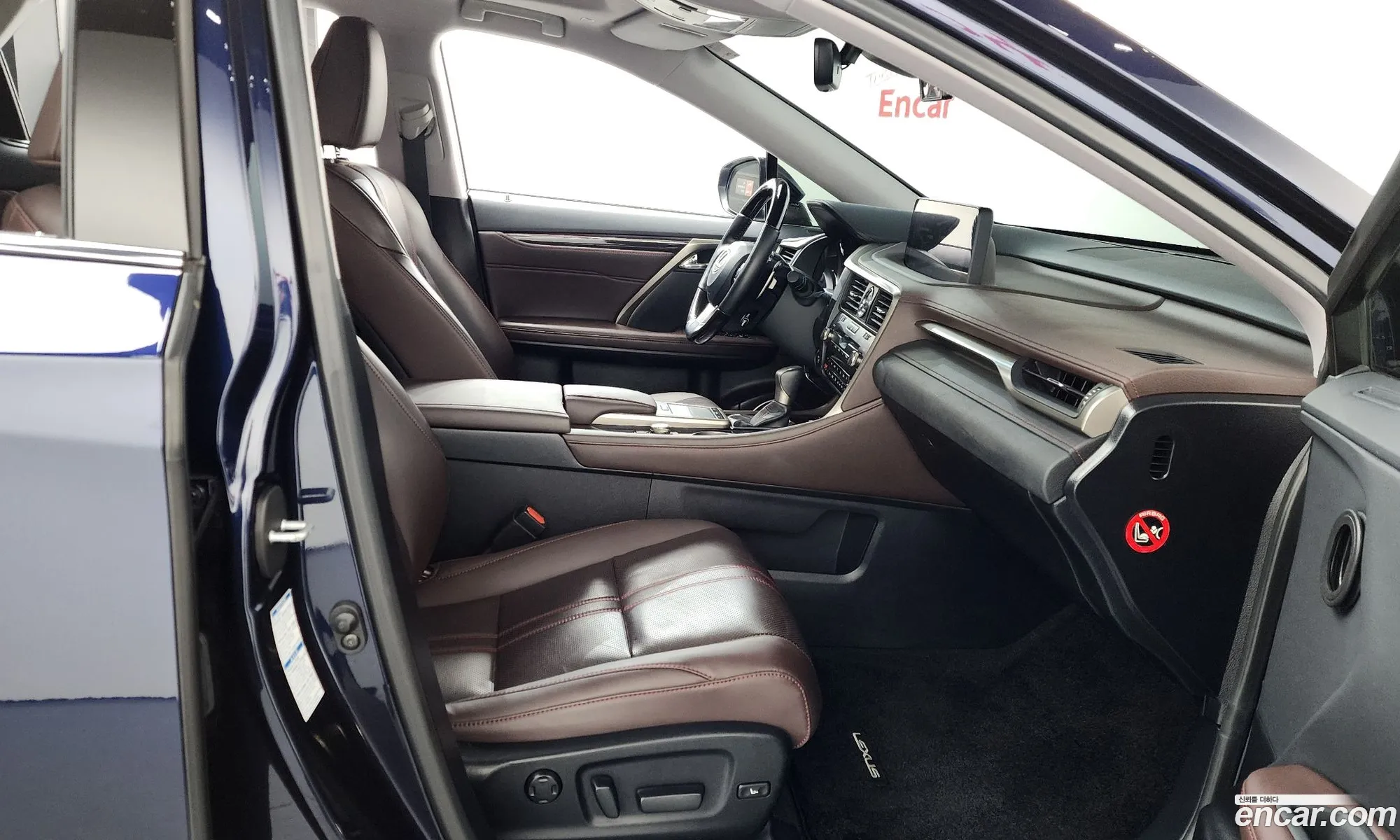 Lexus RX450h 2021 JTJBGMCA6M2068889 — 9